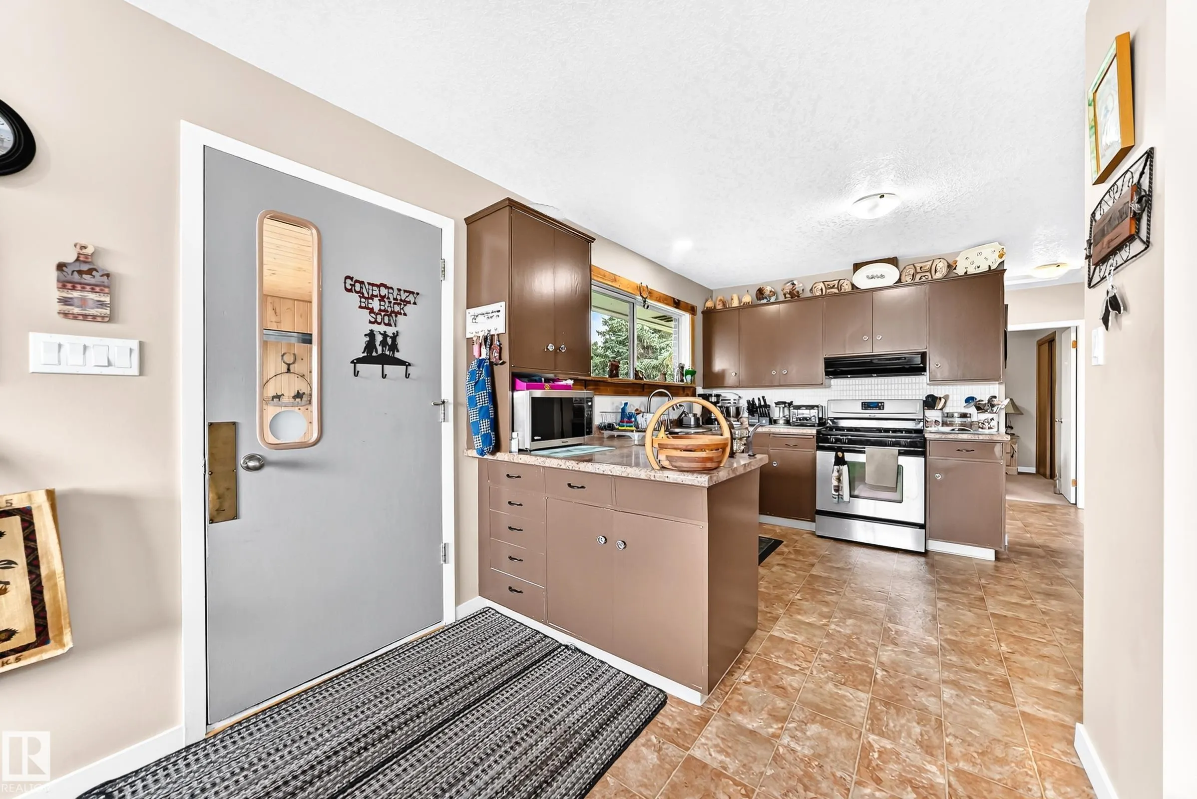 6502 TWP ROAD 540
