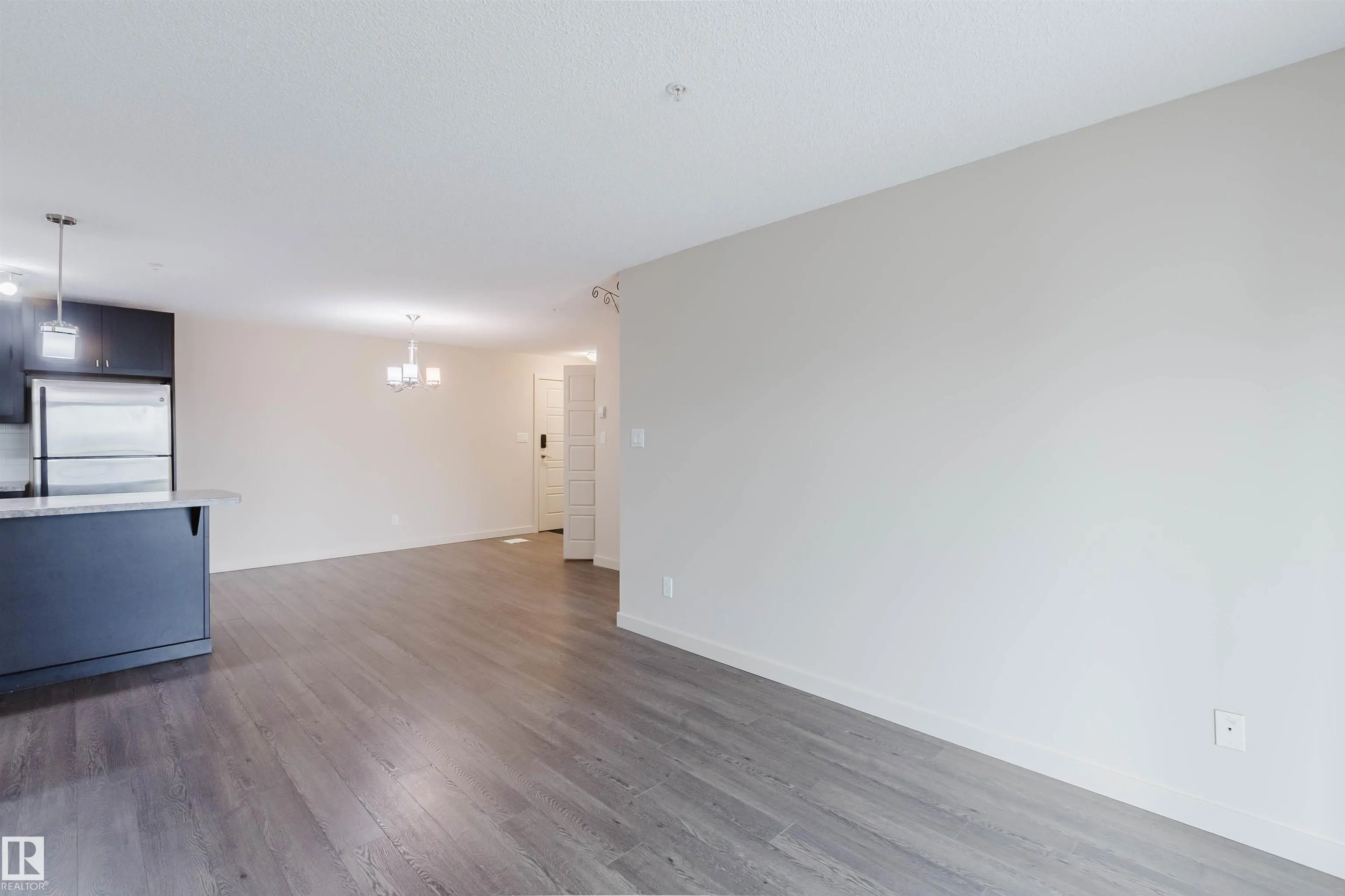 6084 STANTON Drive
