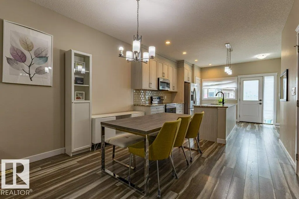 9372 Cooper Bend