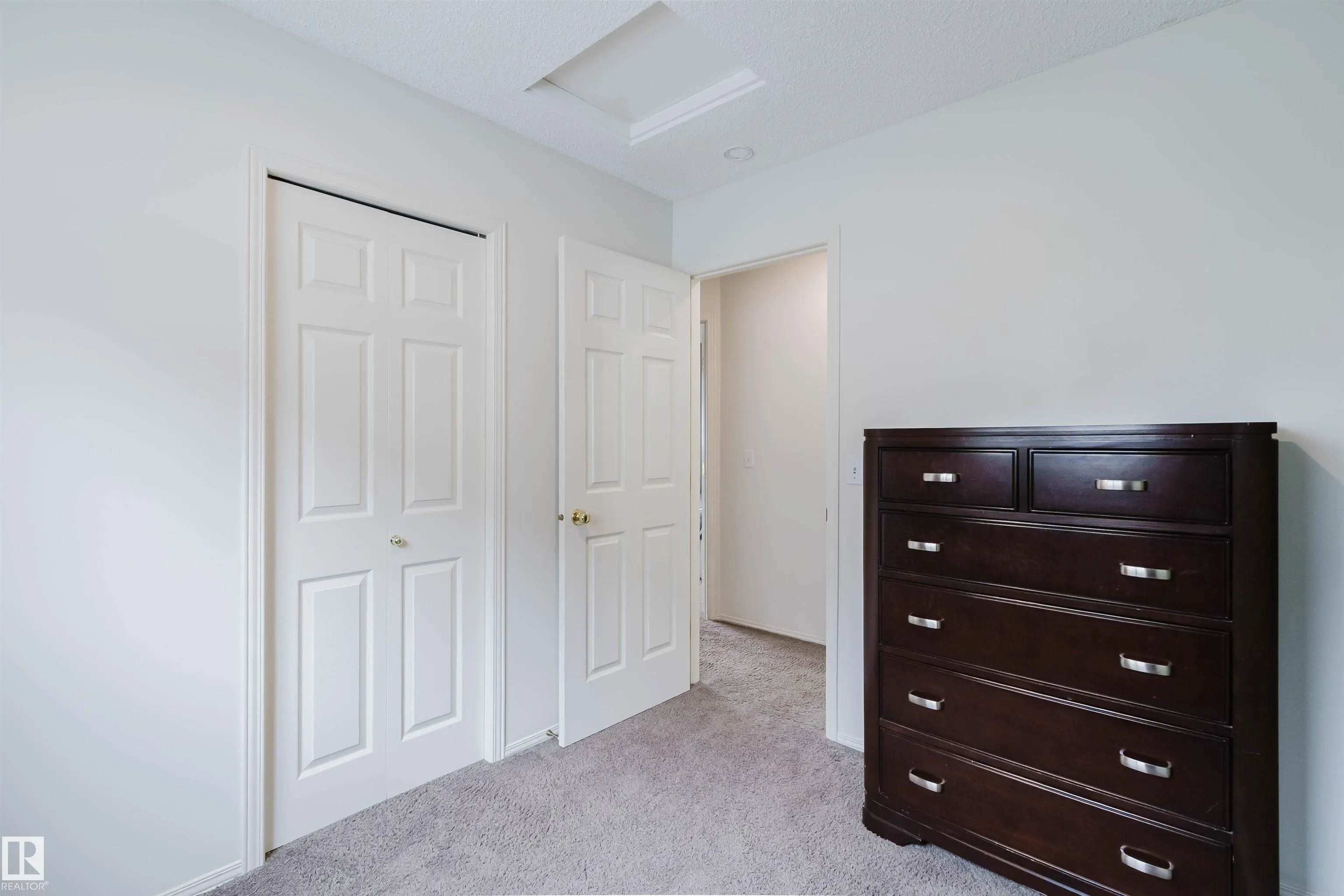 1694 TOMPKINS Wynd