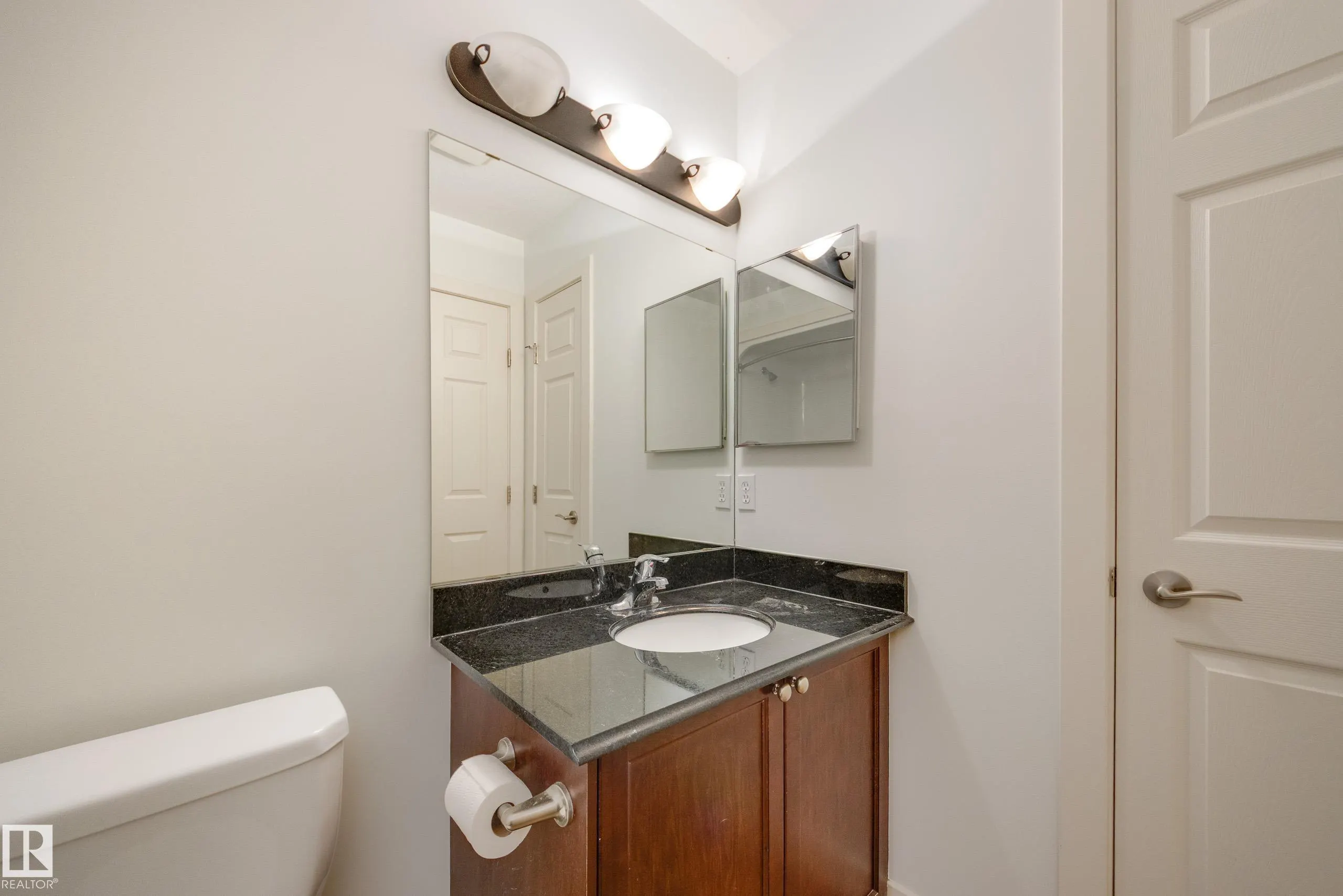 101 SANDSTONE Estates