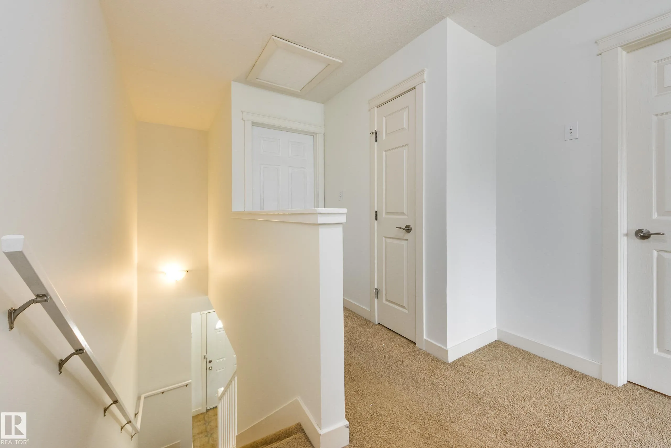 101 SANDSTONE Estates