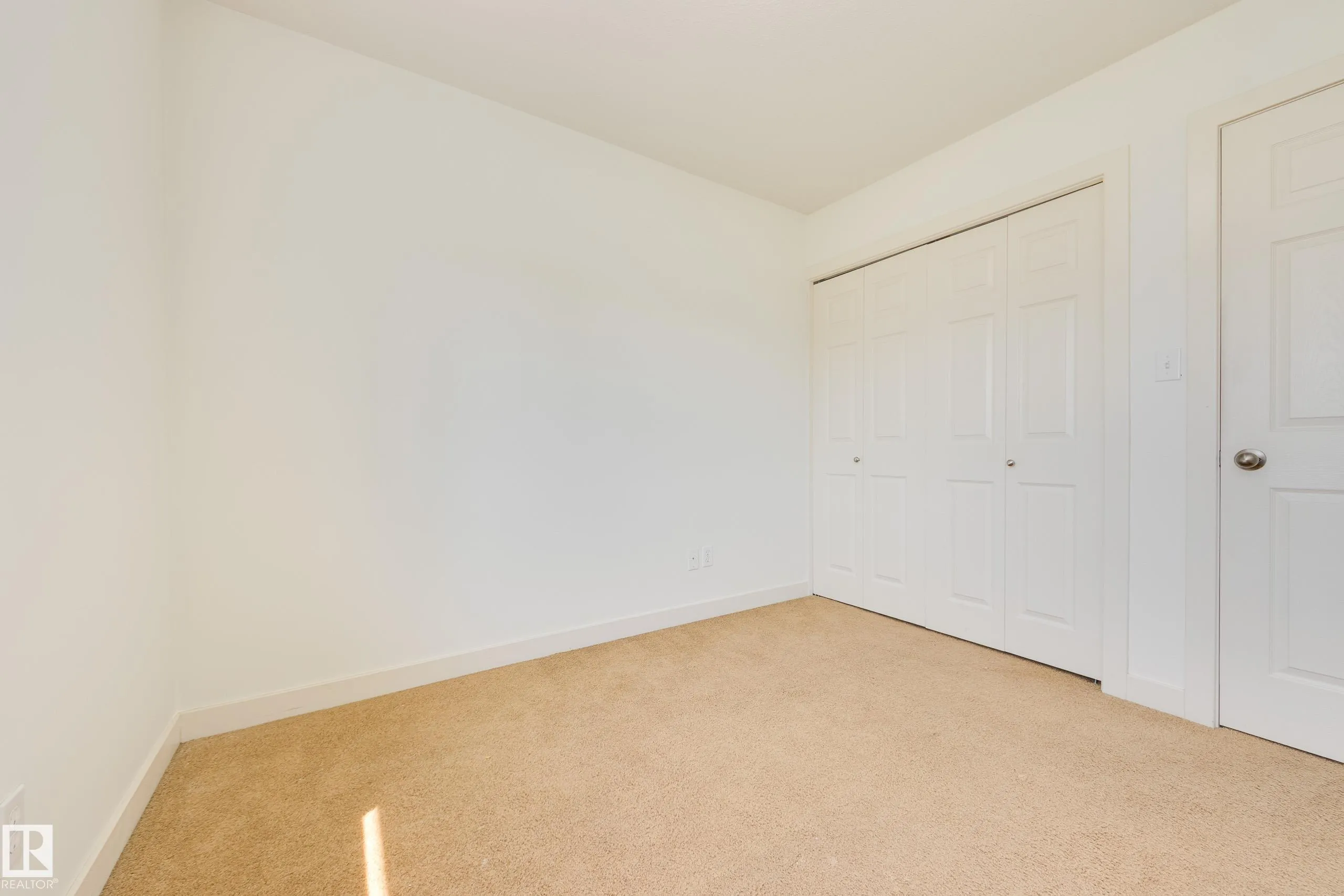 101 SANDSTONE Estates