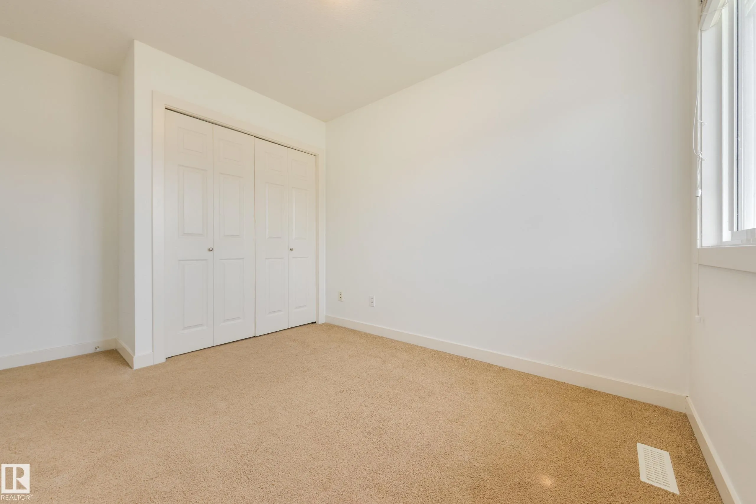 101 SANDSTONE Estates
