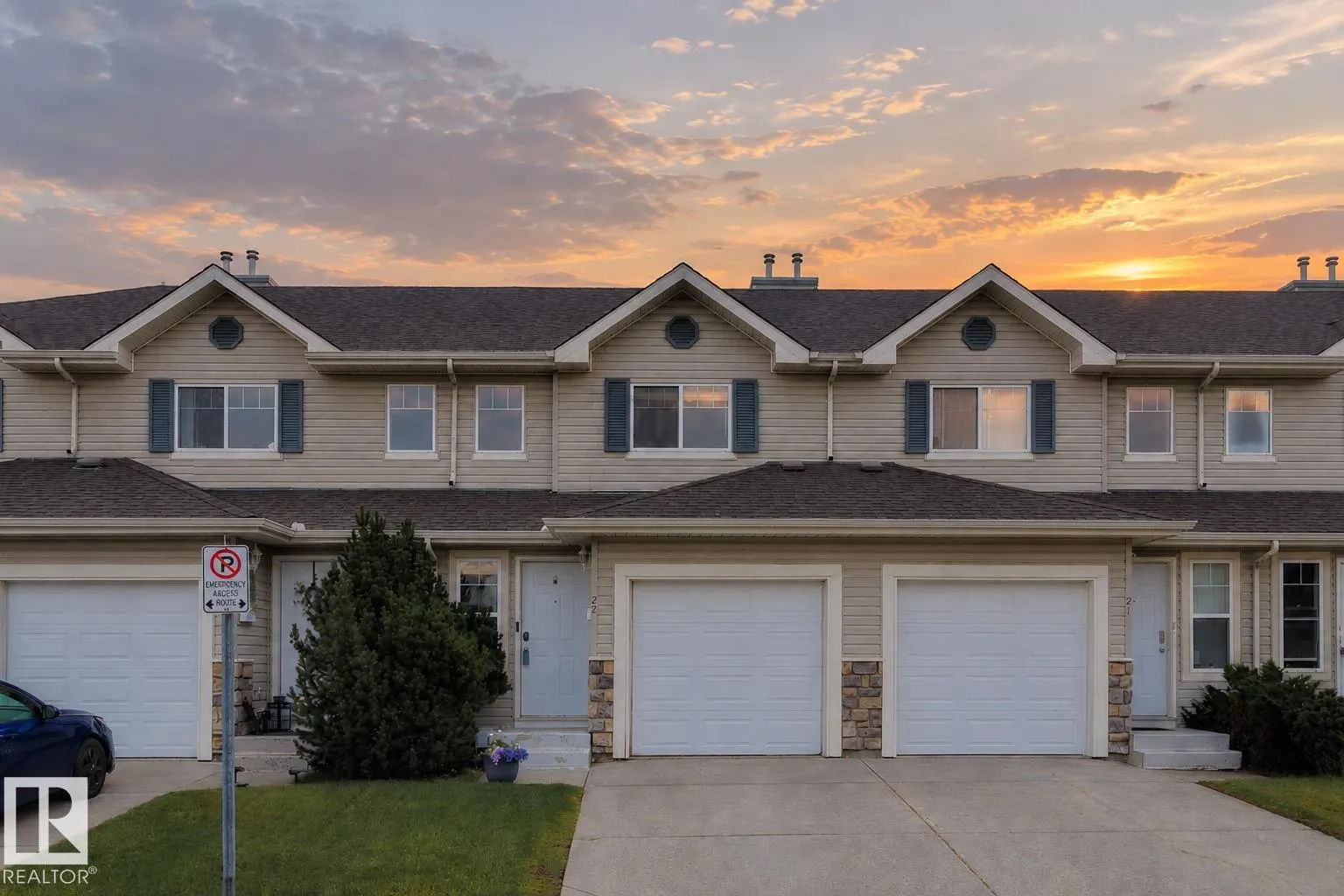 230 EDWARDS Drive