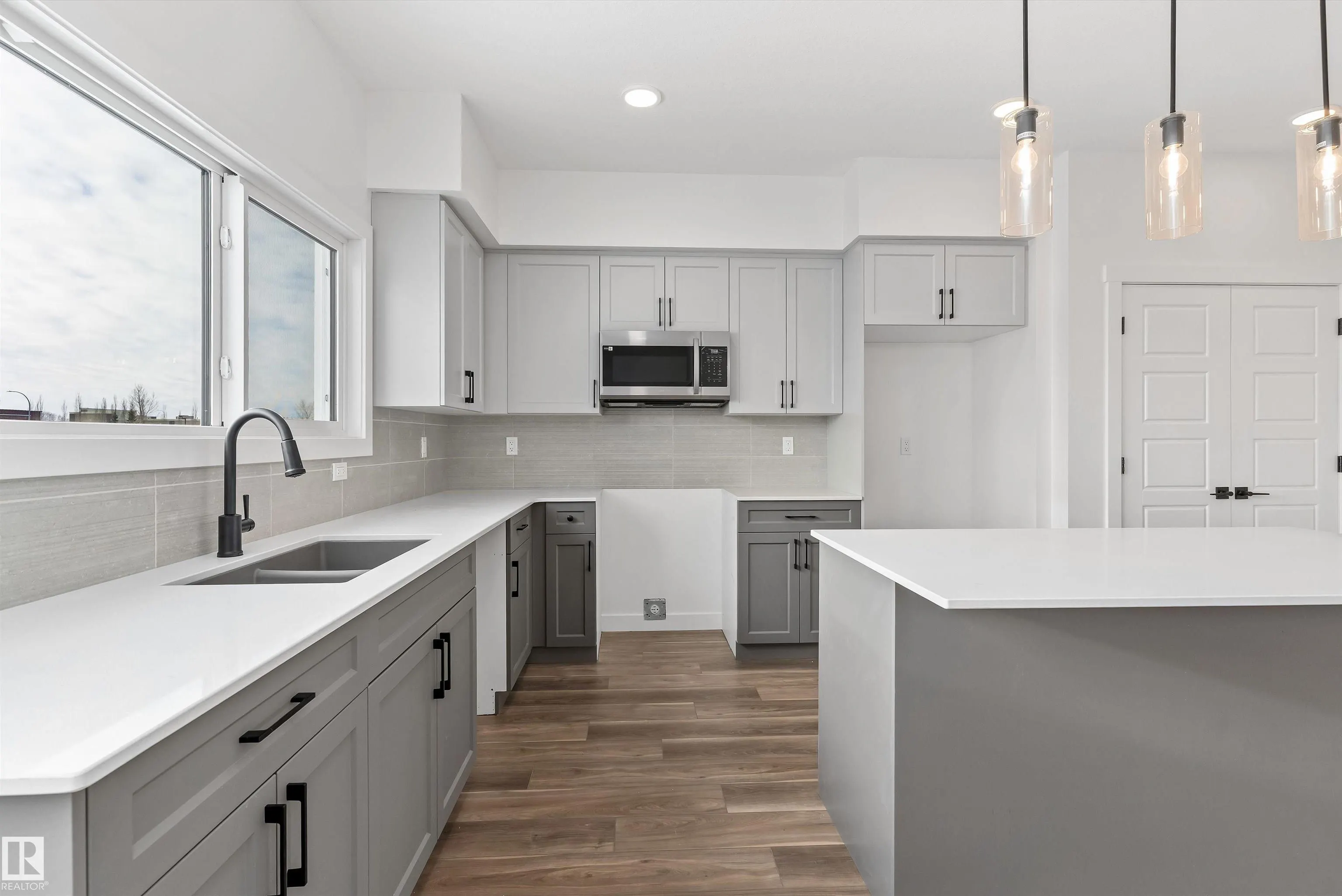 111 SERENO Lane