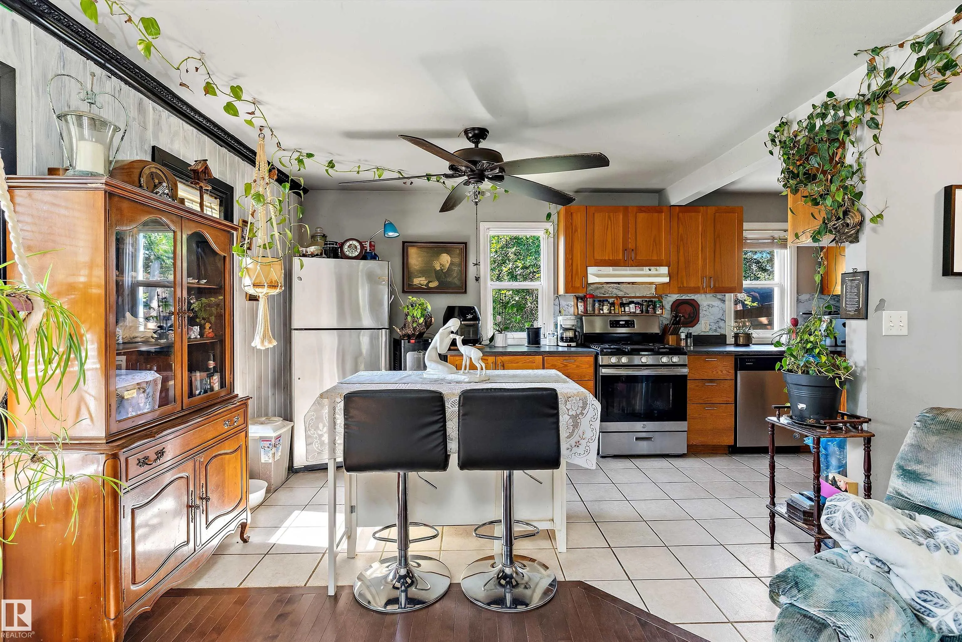 22106 S COOKING LAKE Road