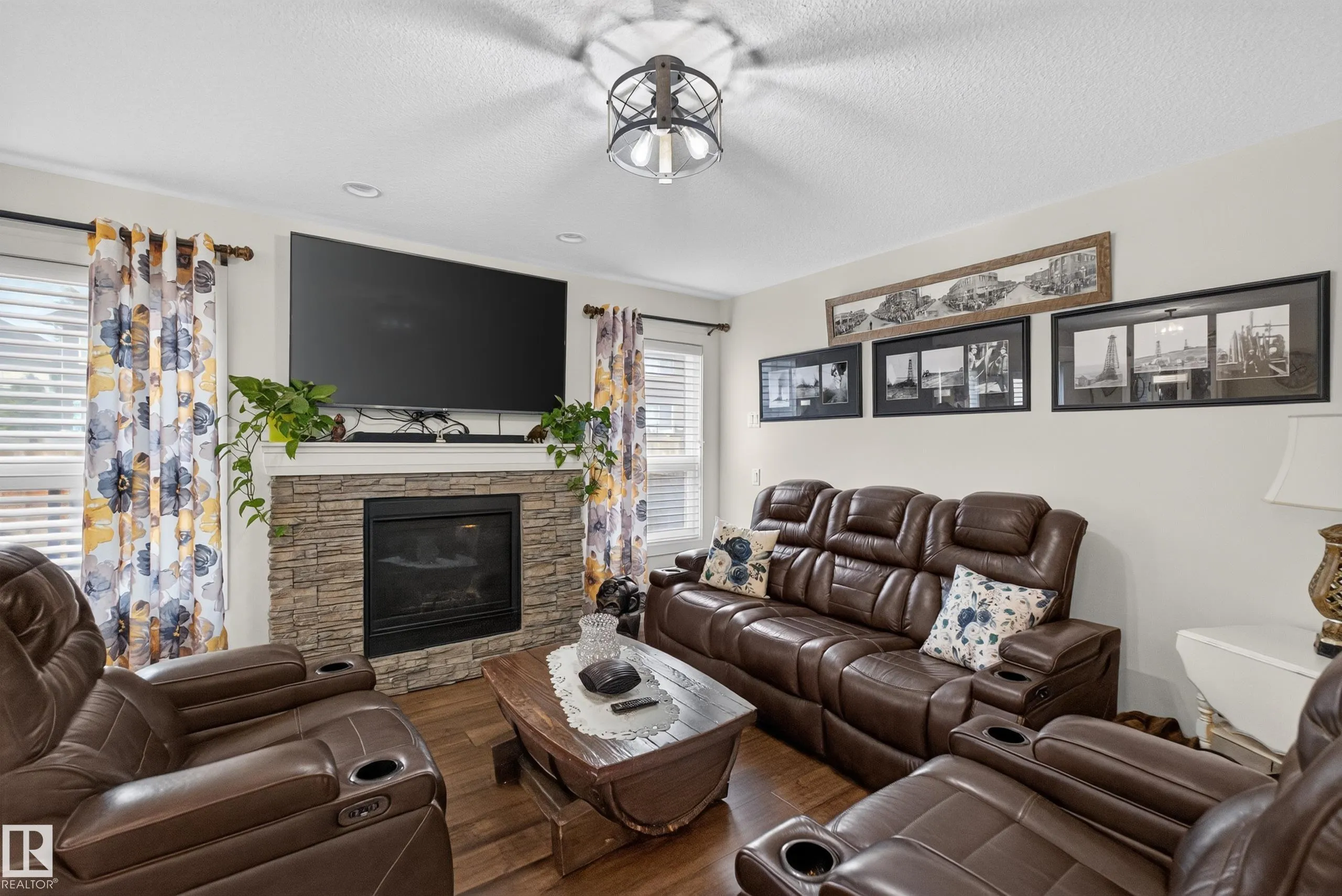 1122 ALLENDALE Crescent