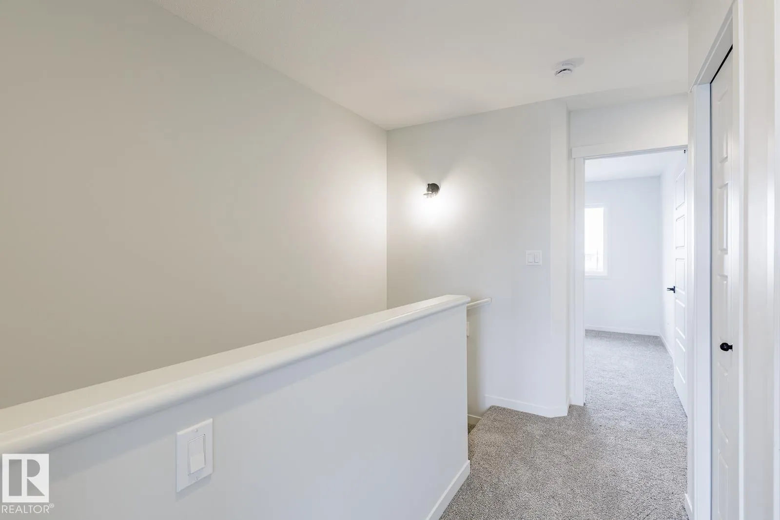 70 Dansereau Way