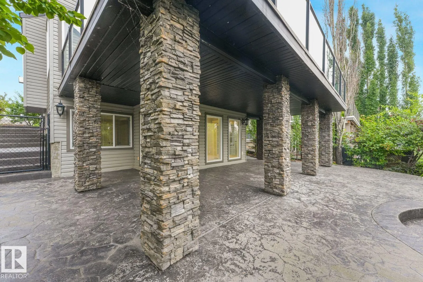 70 SUMMERCOURT Road