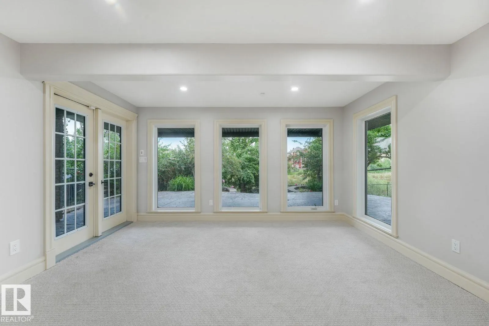 70 SUMMERCOURT Road