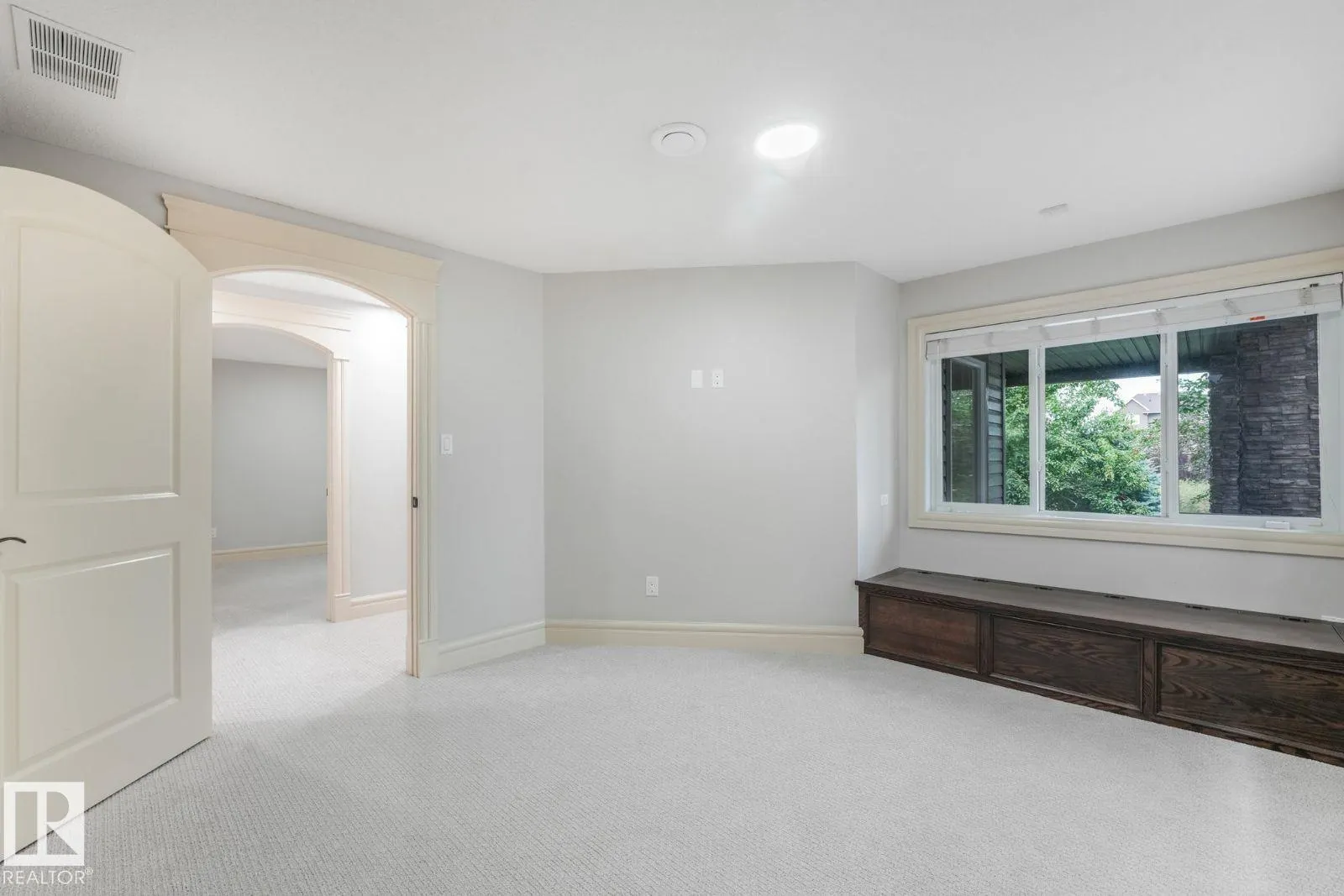 70 SUMMERCOURT Road