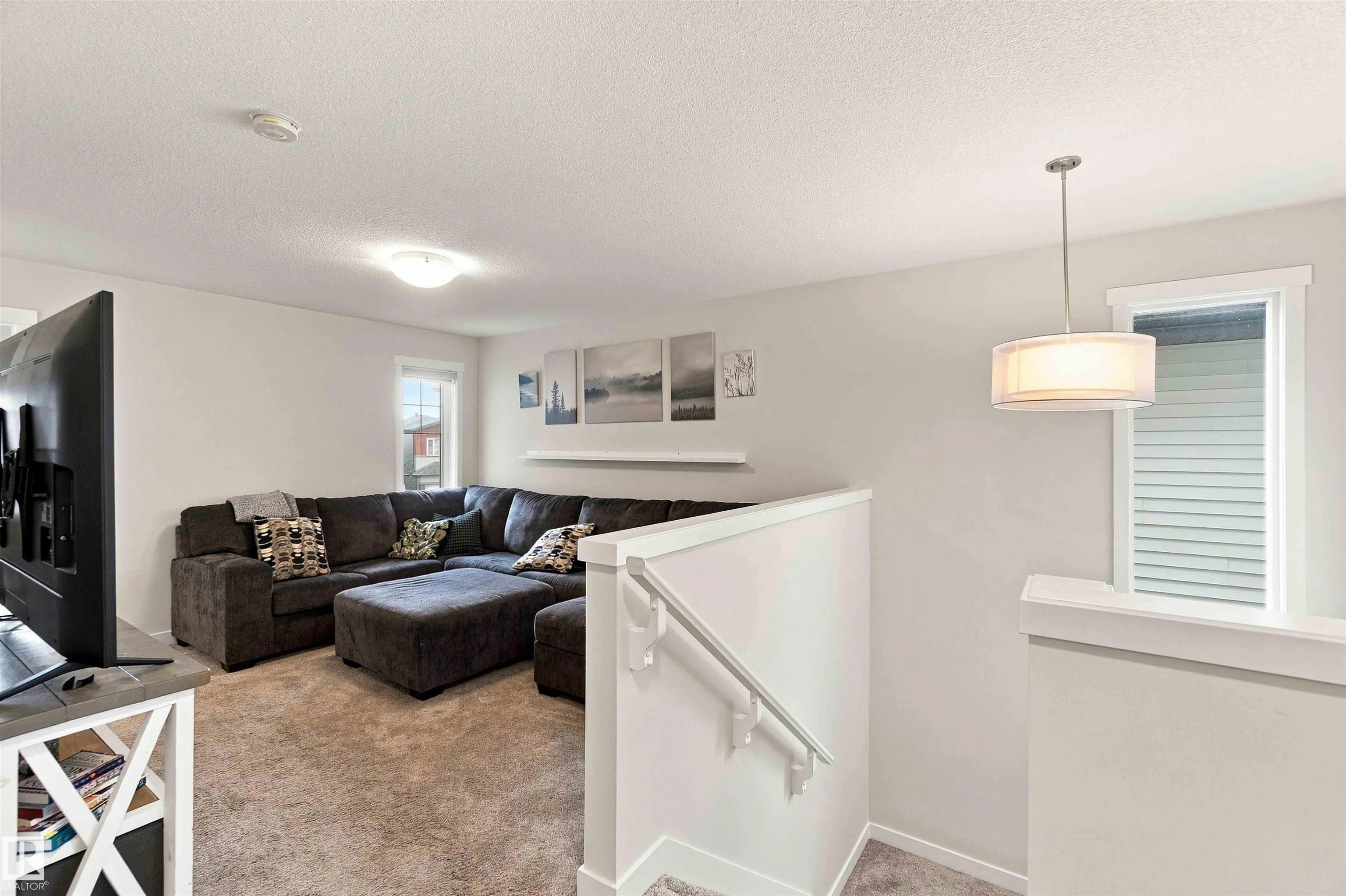 7608 CREIGHTON Place