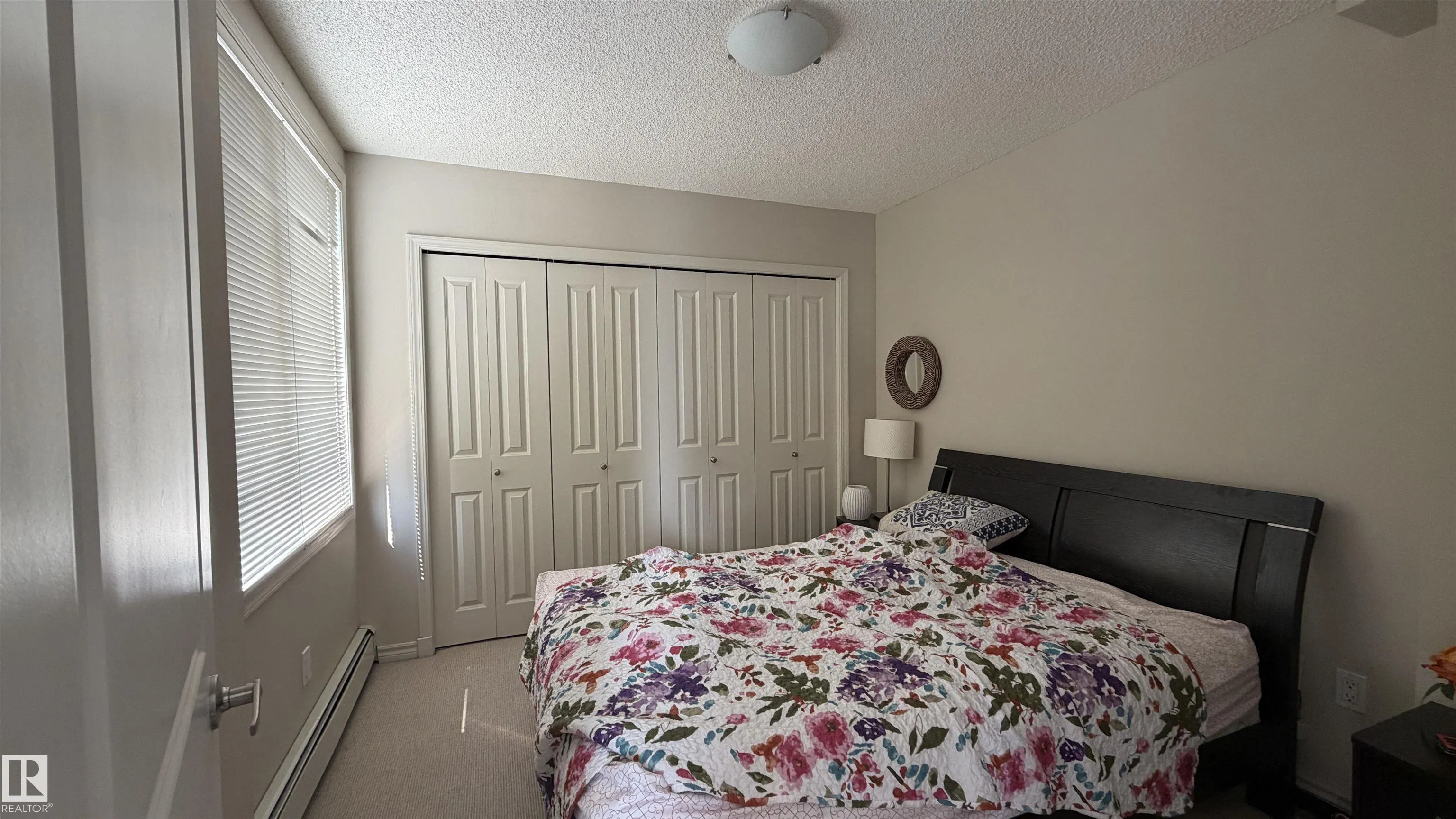 10180 104 Street