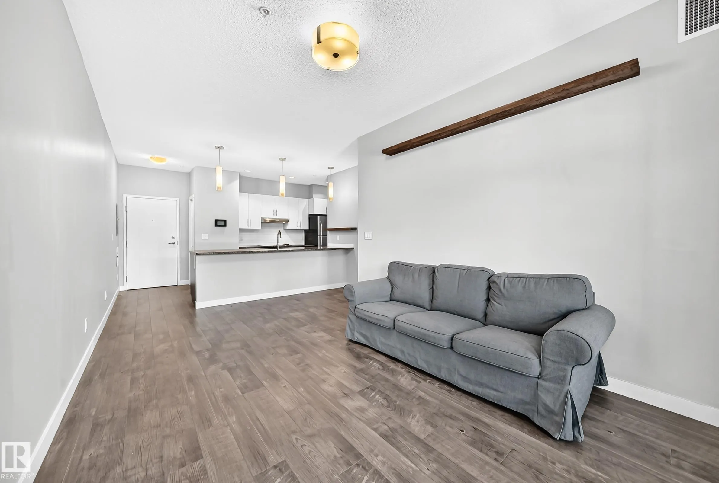 10126 144 Street