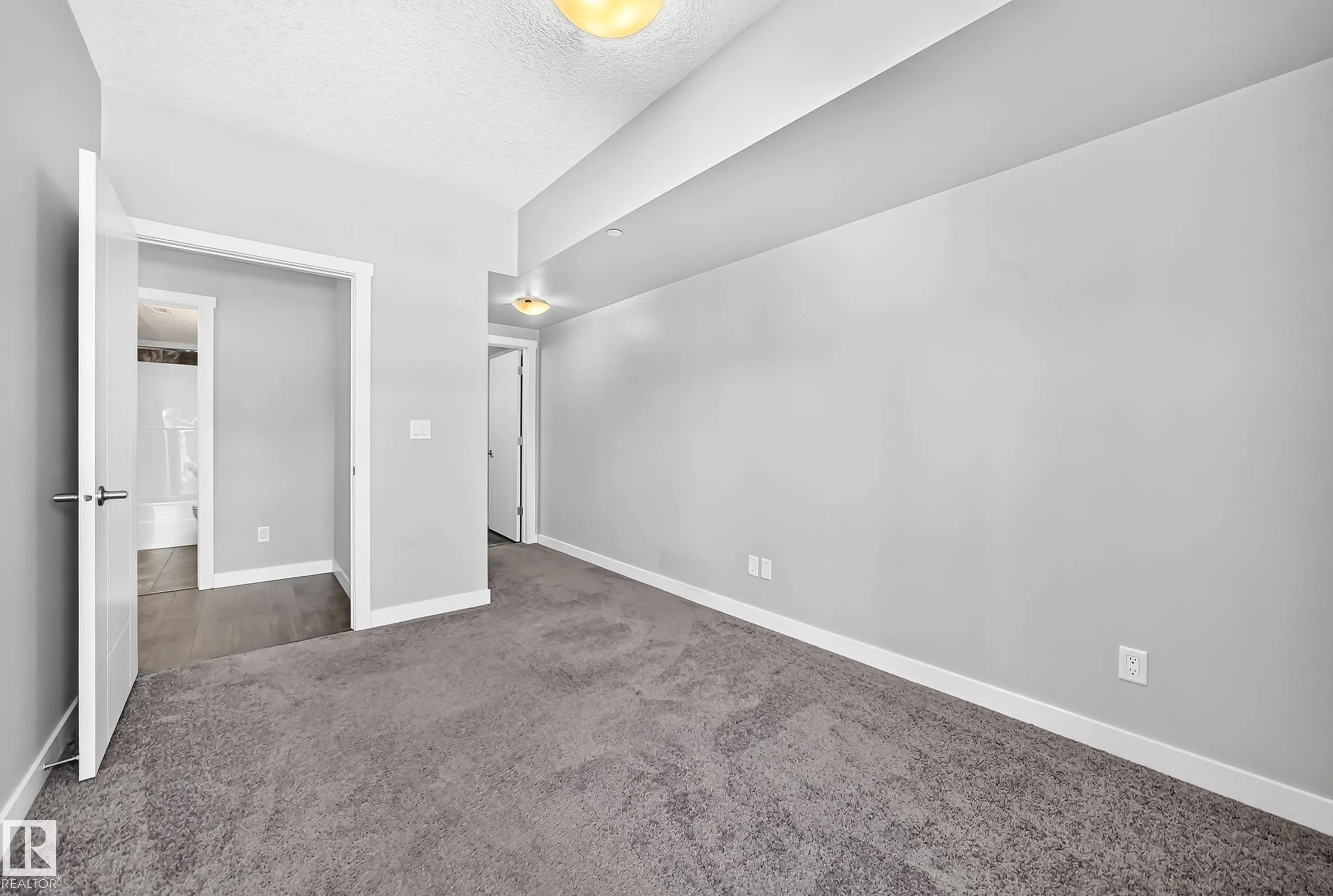 10126 144 Street