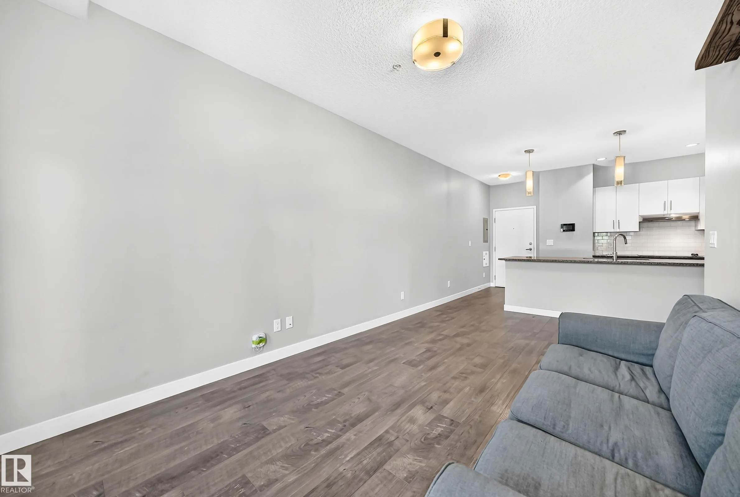 10126 144 Street