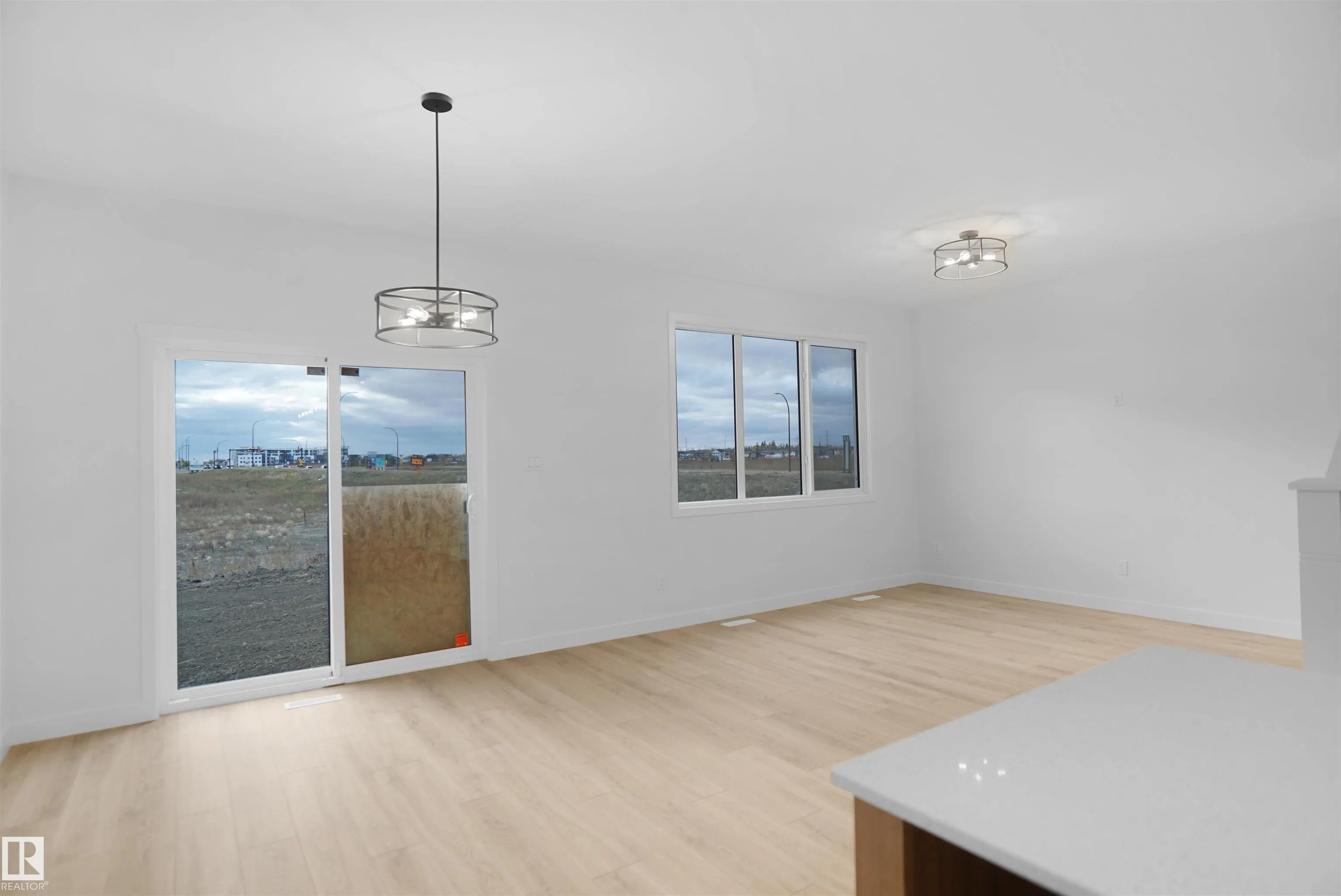 1748 WESTERRA Wynd