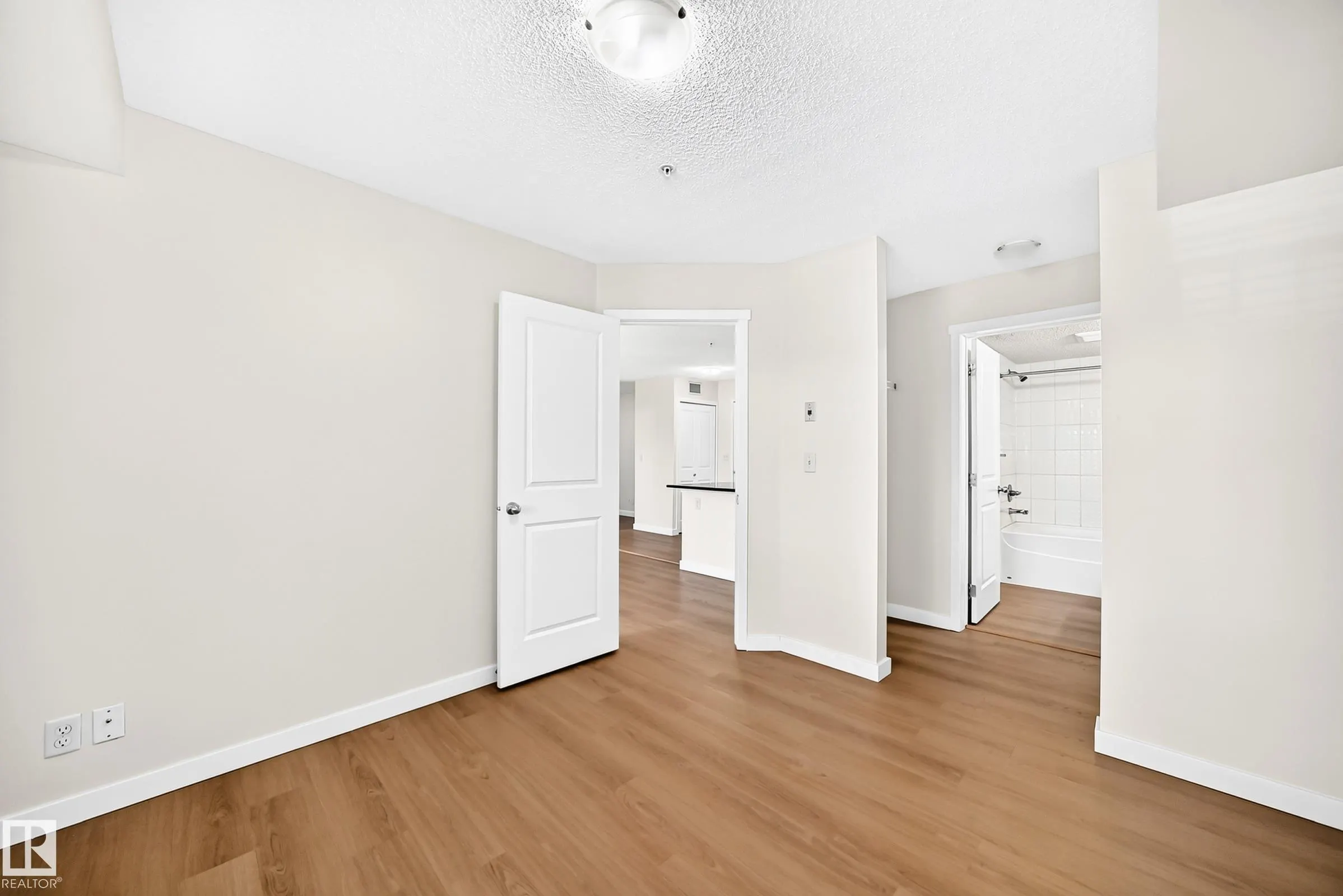 3315 JAMES MOWATT Trail
