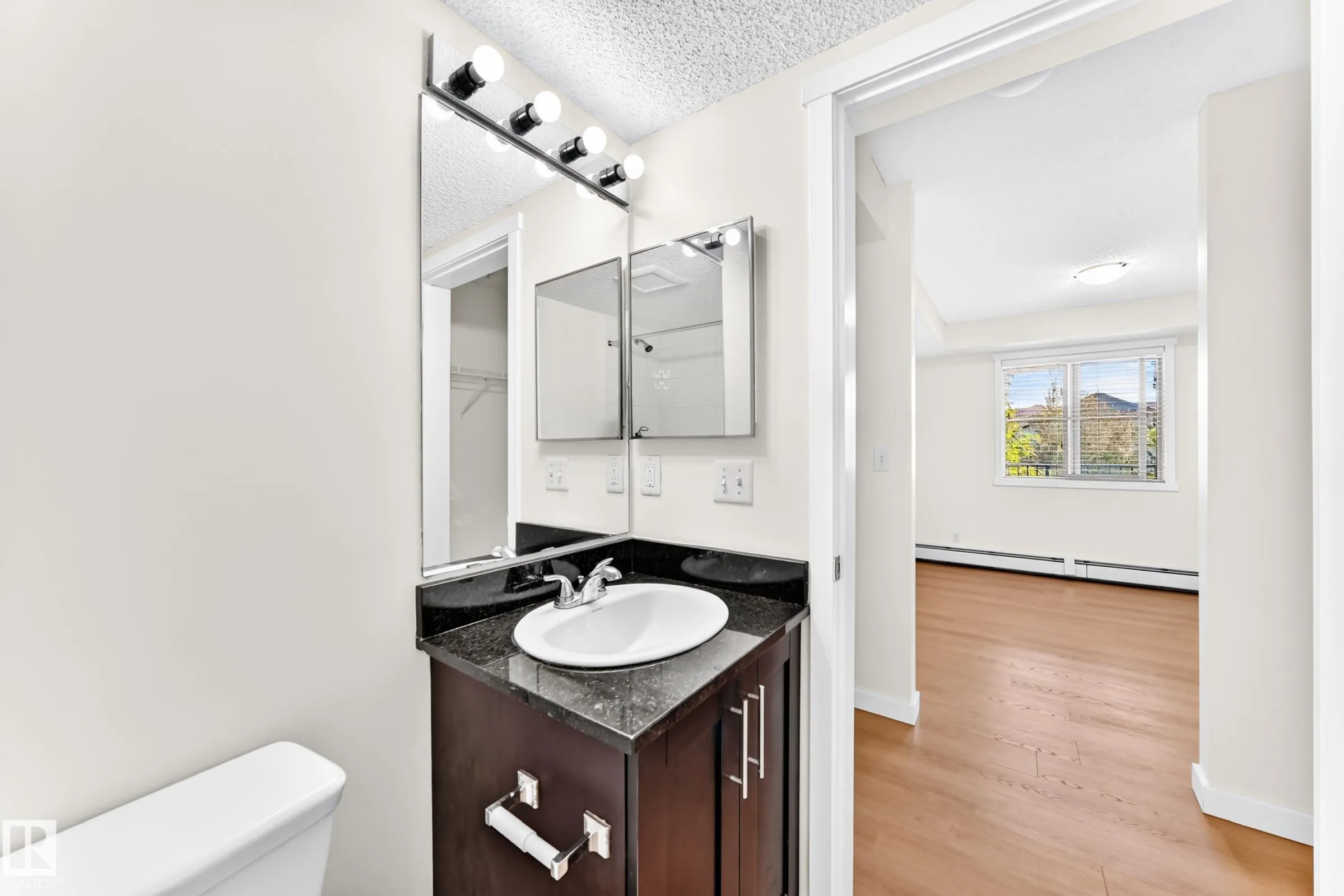 3315 JAMES MOWATT Trail