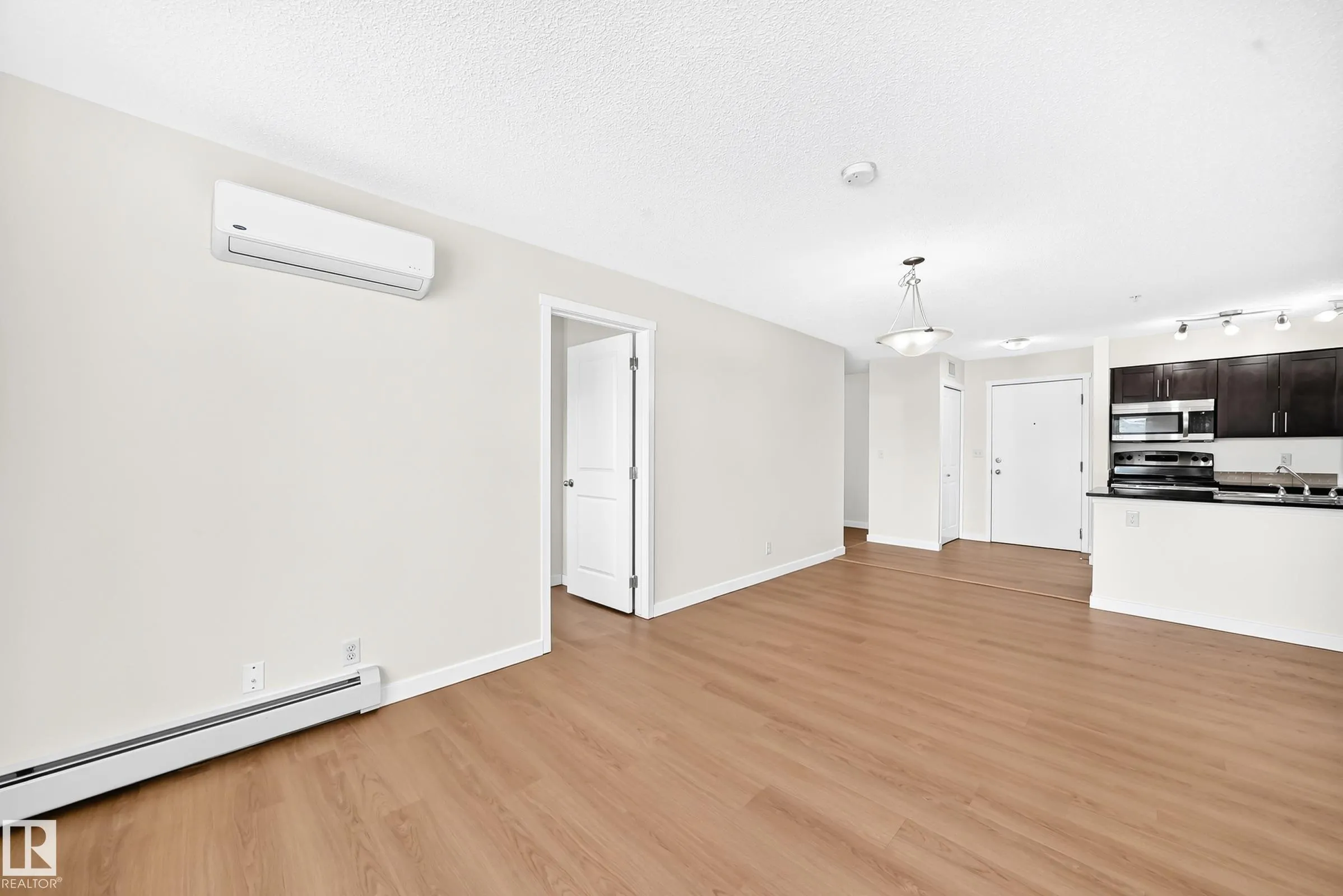 3315 JAMES MOWATT Trail