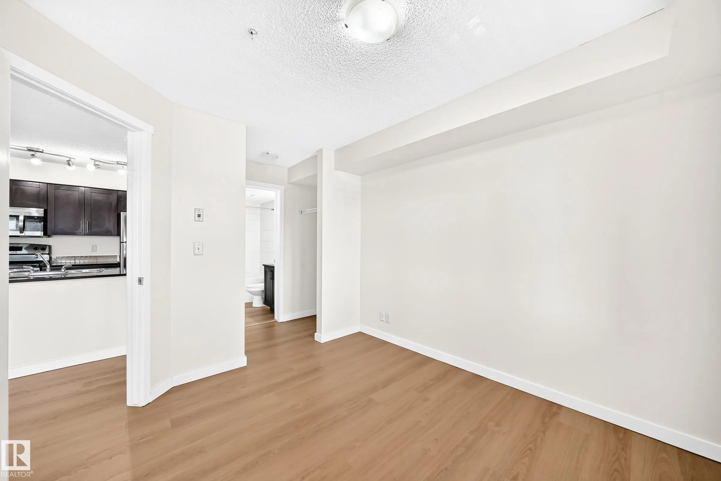 3315 JAMES MOWATT Trail