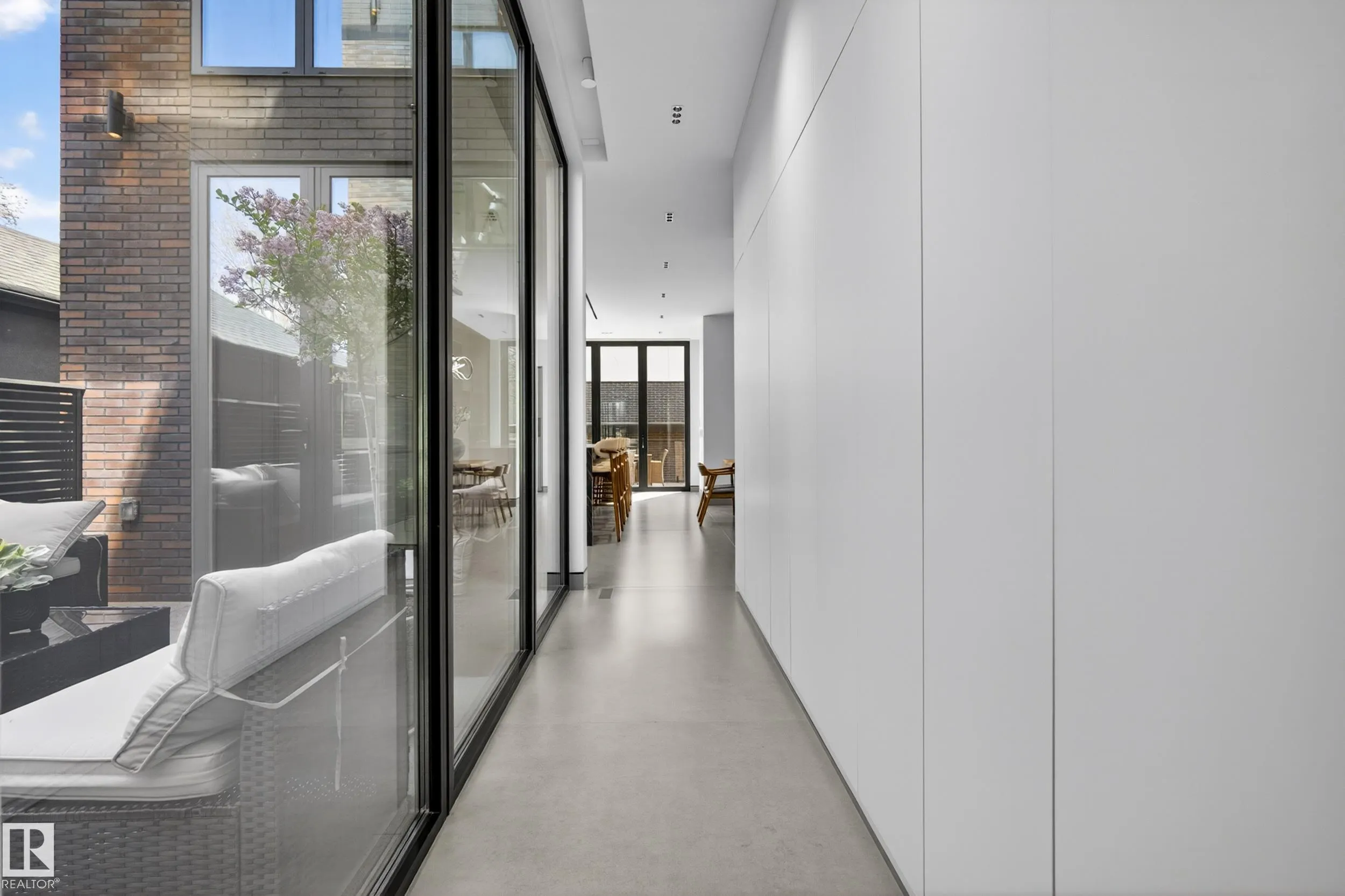 14035 104 Avenue