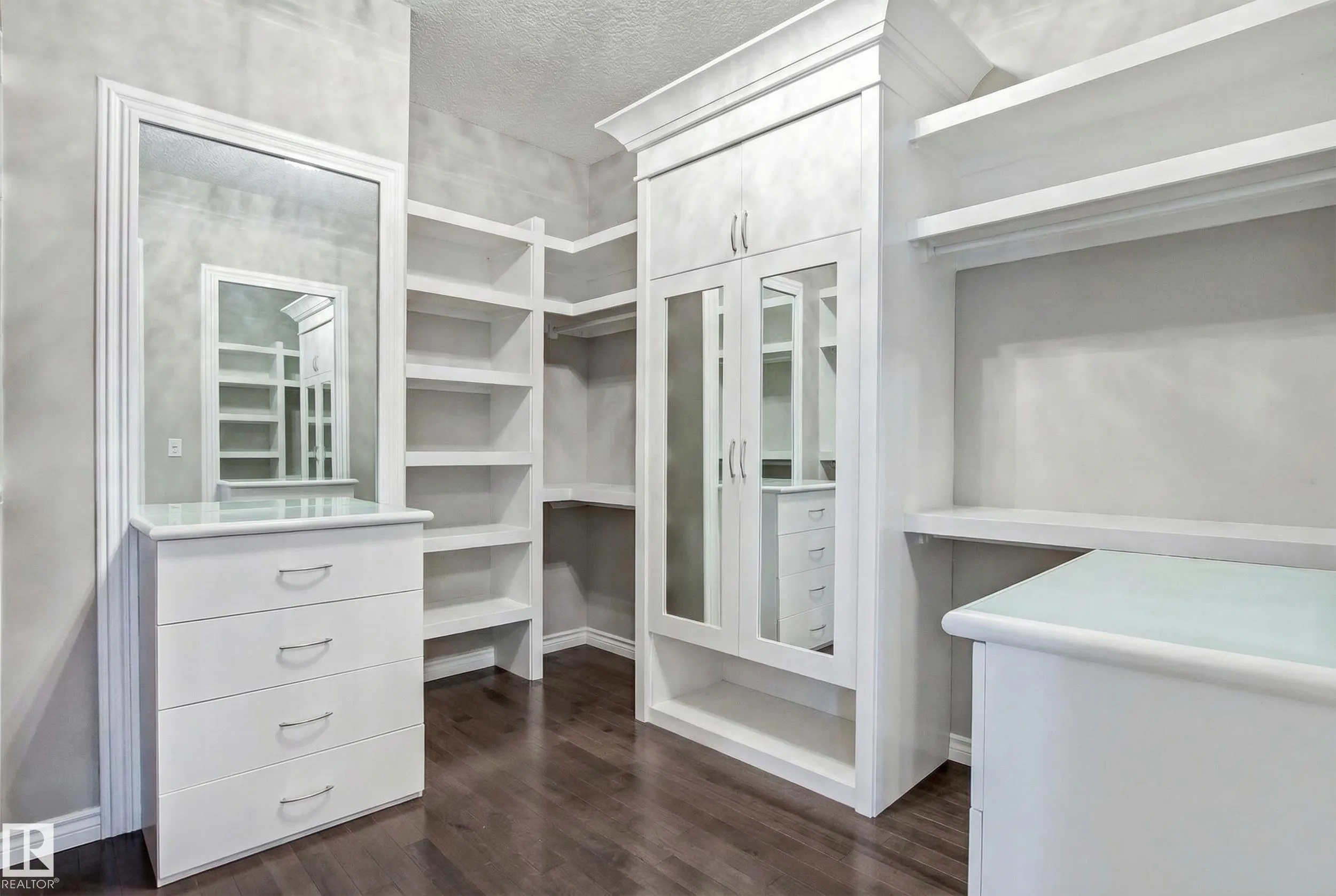 2796 WHEATON Drive