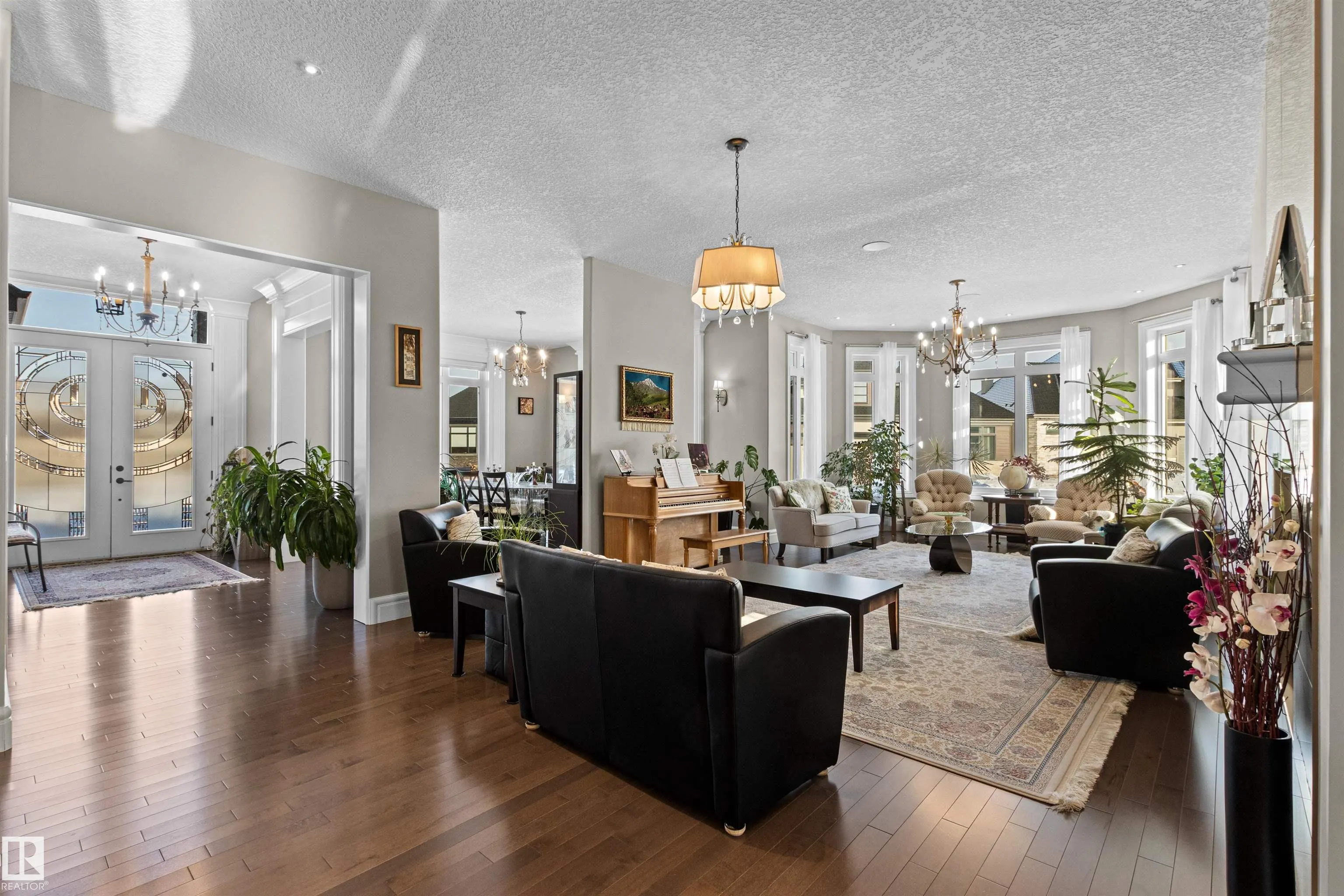 2796 WHEATON Drive