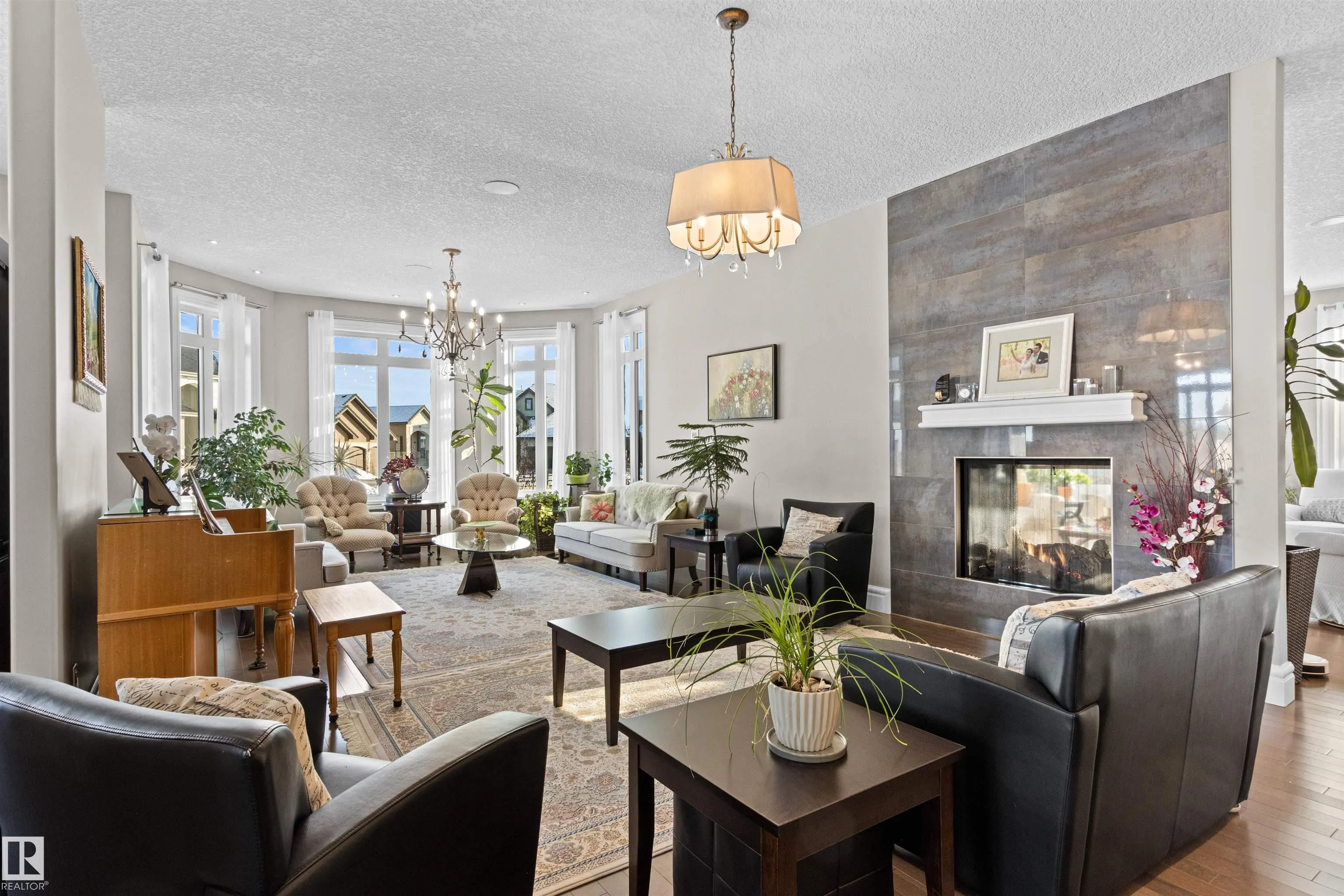 2796 WHEATON Drive
