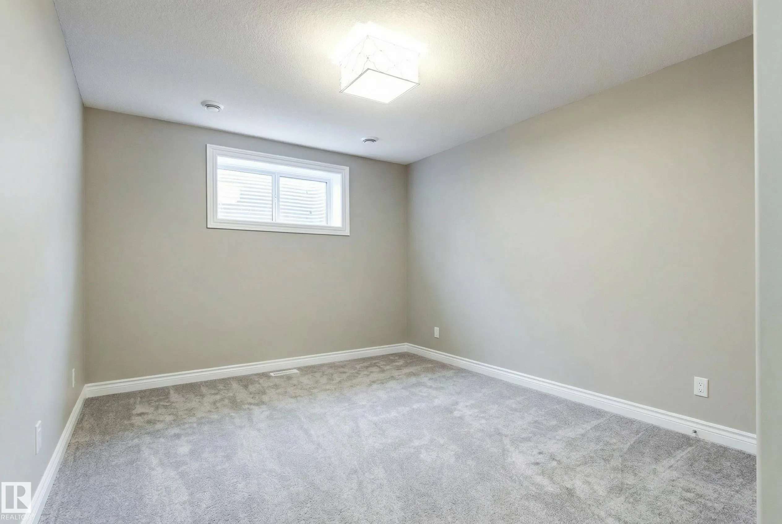 2796 WHEATON Drive