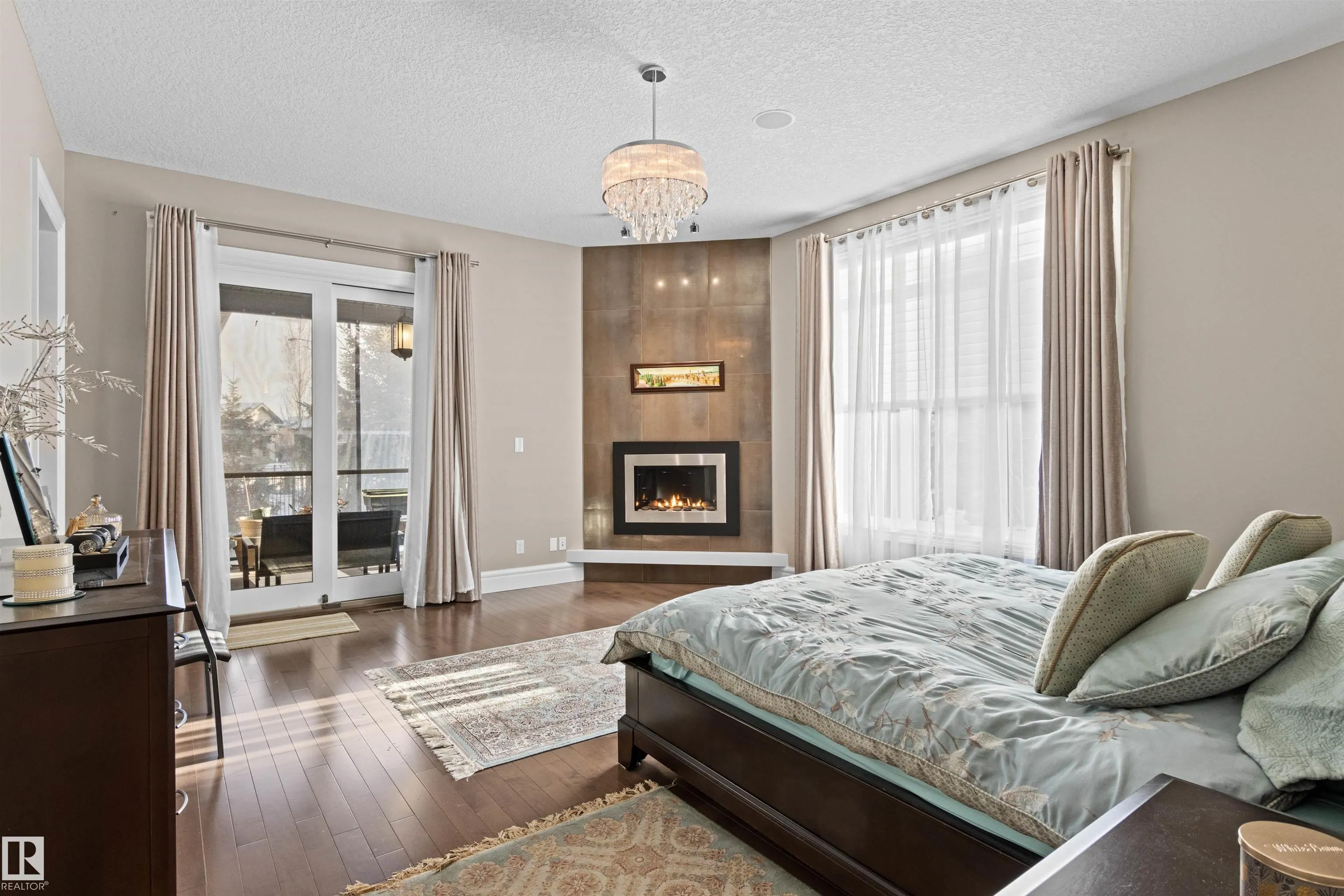 2796 WHEATON Drive