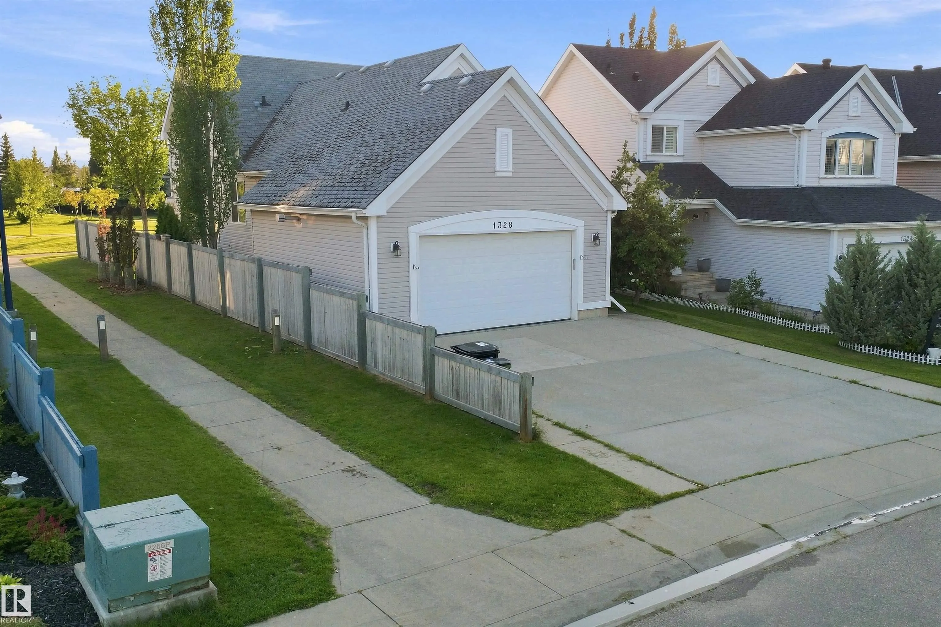 1328 80 Street