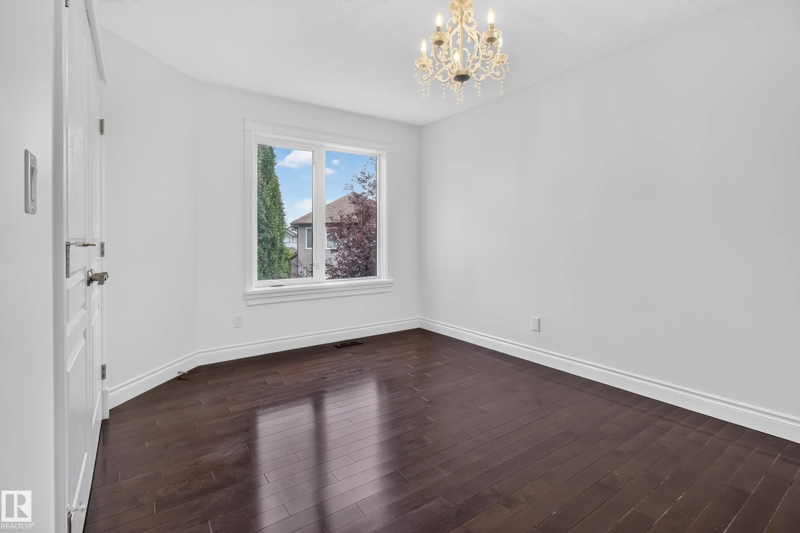 3308 SOMERSET Drive