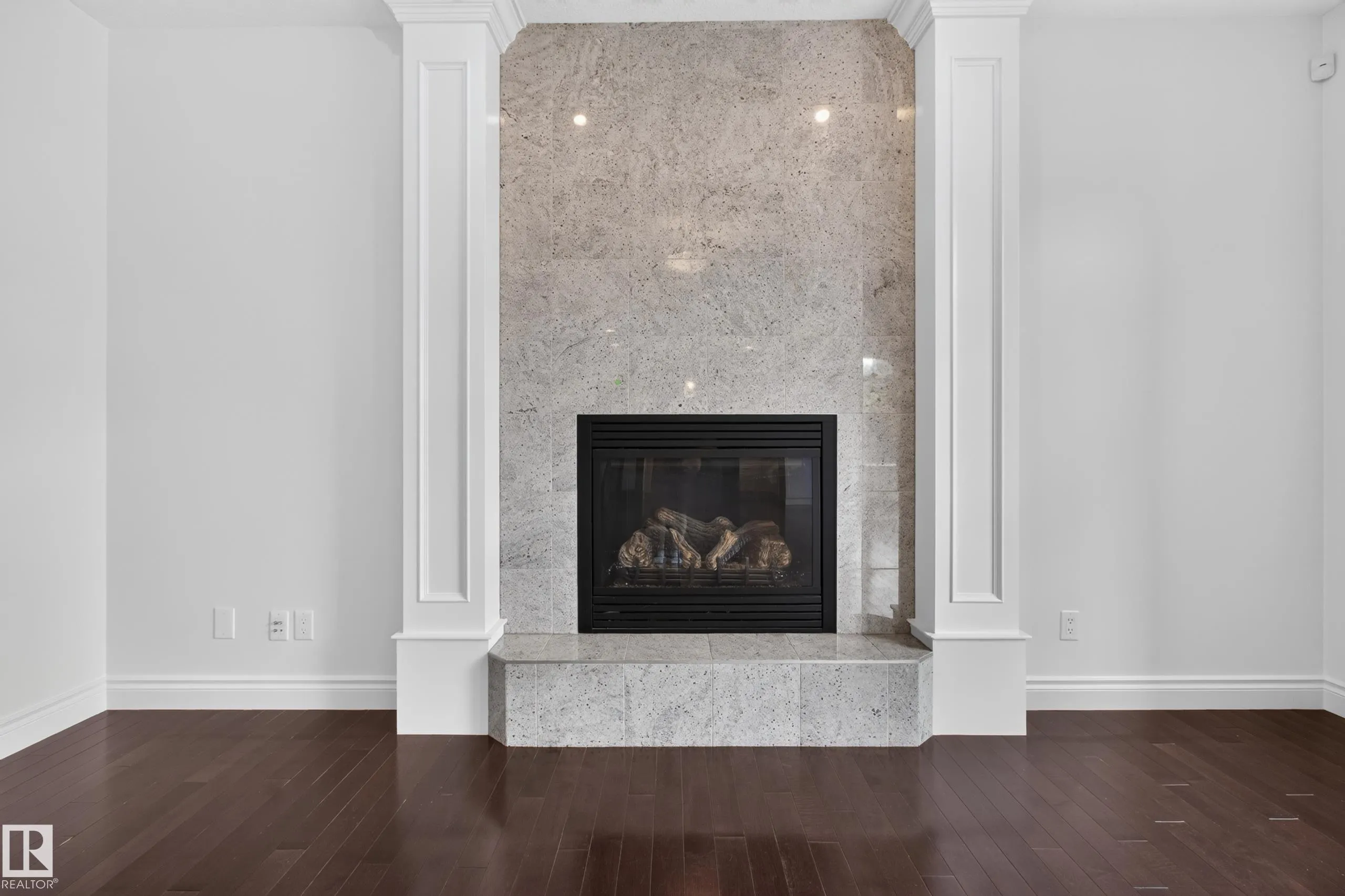 3308 SOMERSET Drive