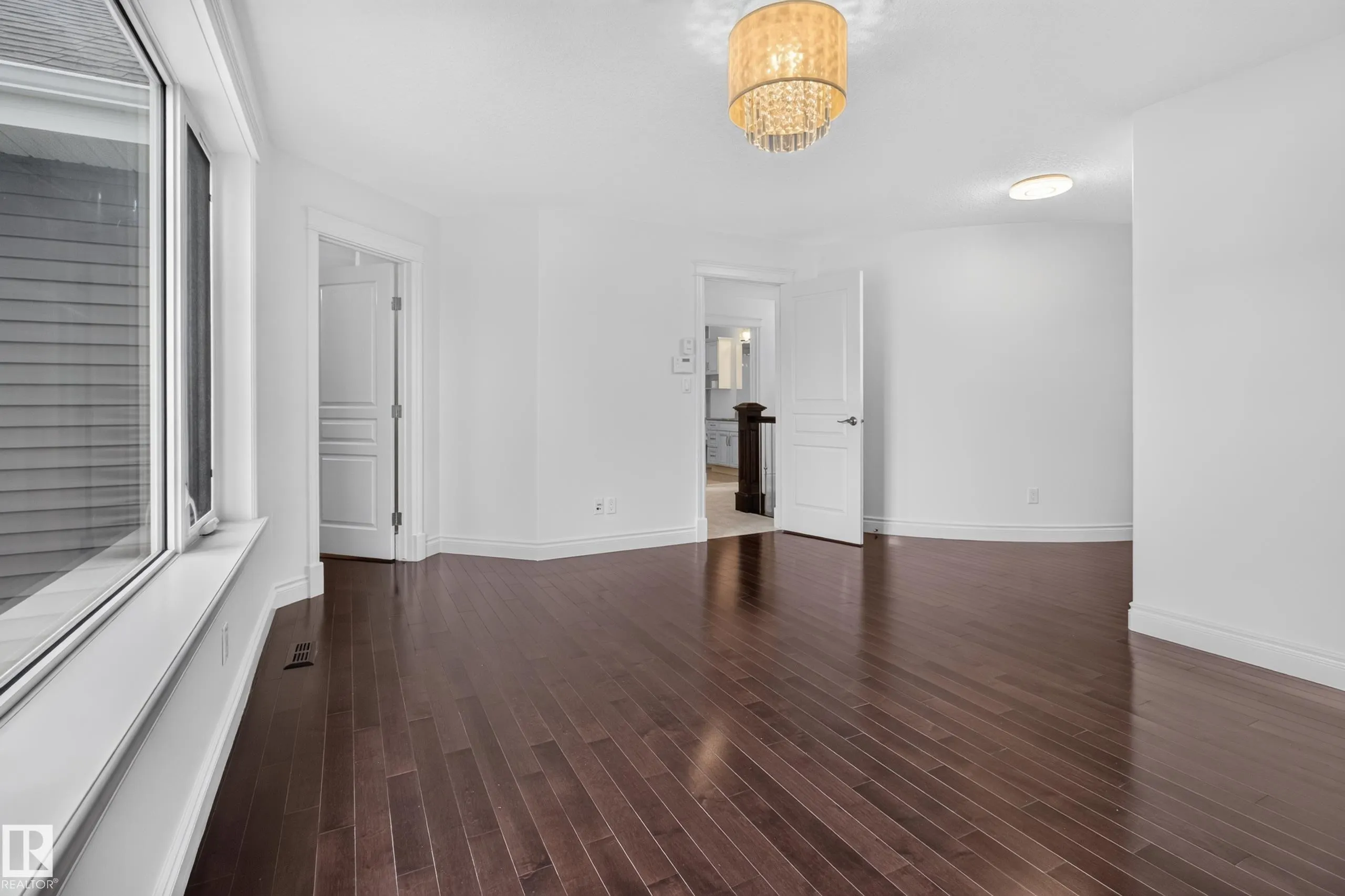3308 SOMERSET Drive