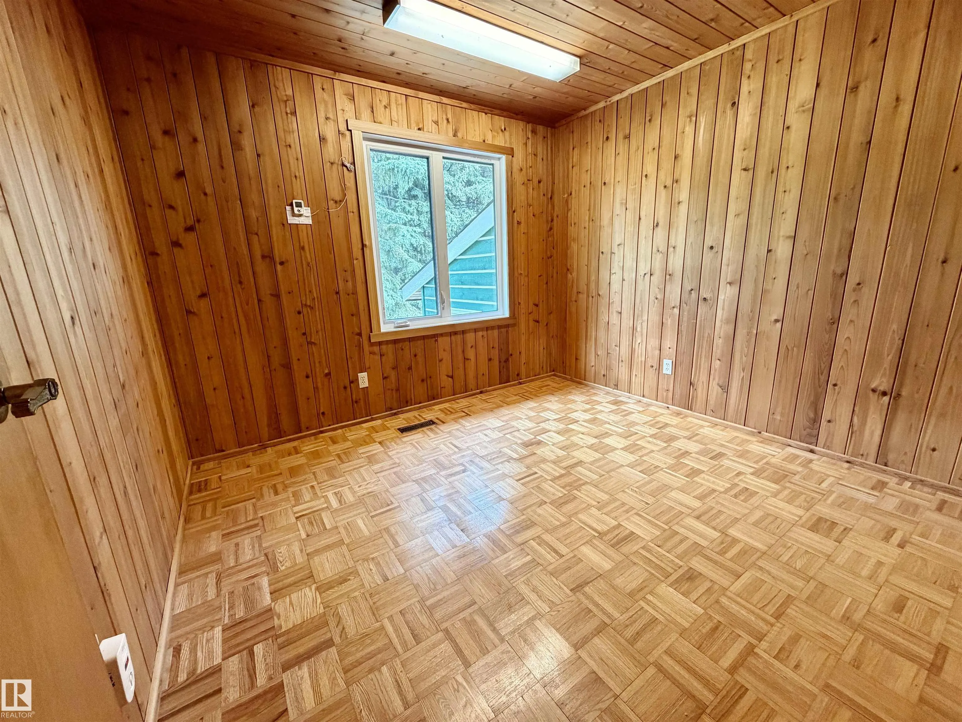 54046 RGE ROAD 213