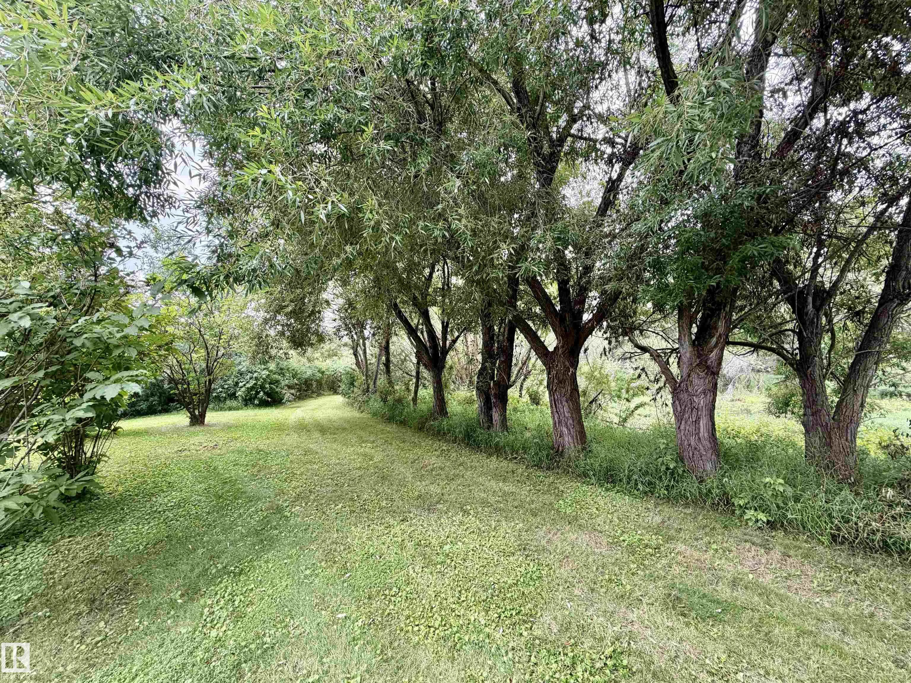 54046 RGE ROAD 213