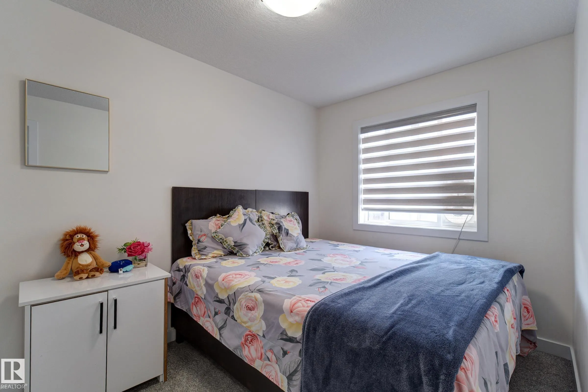 1703 16 Avenue