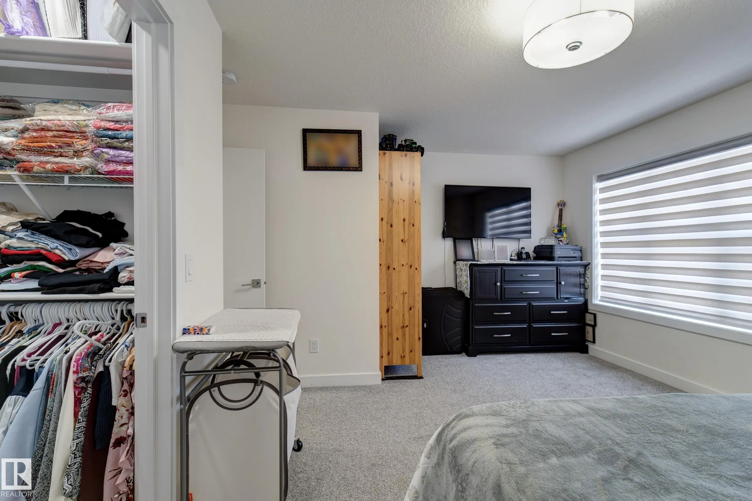 1703 16 Avenue
