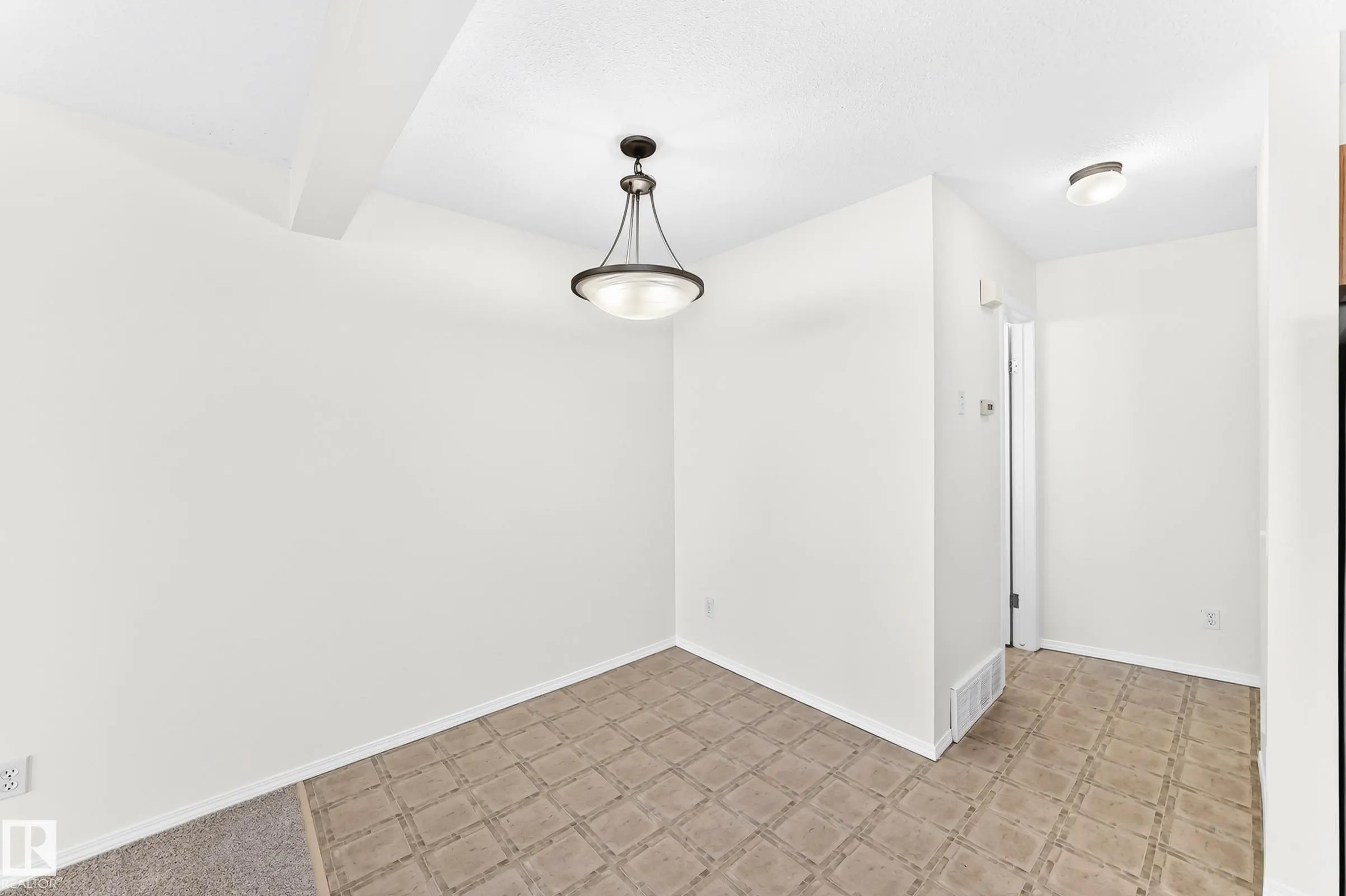 230 EDWARDS Drive