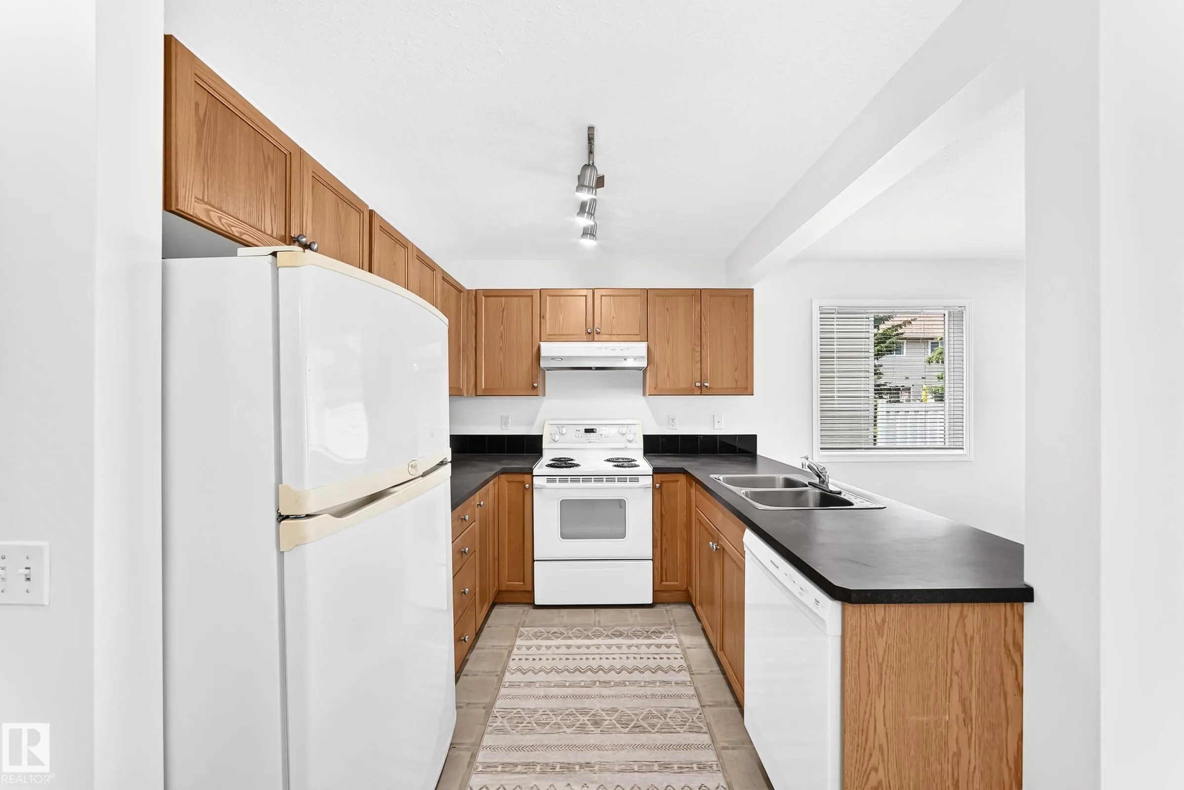 230 EDWARDS Drive