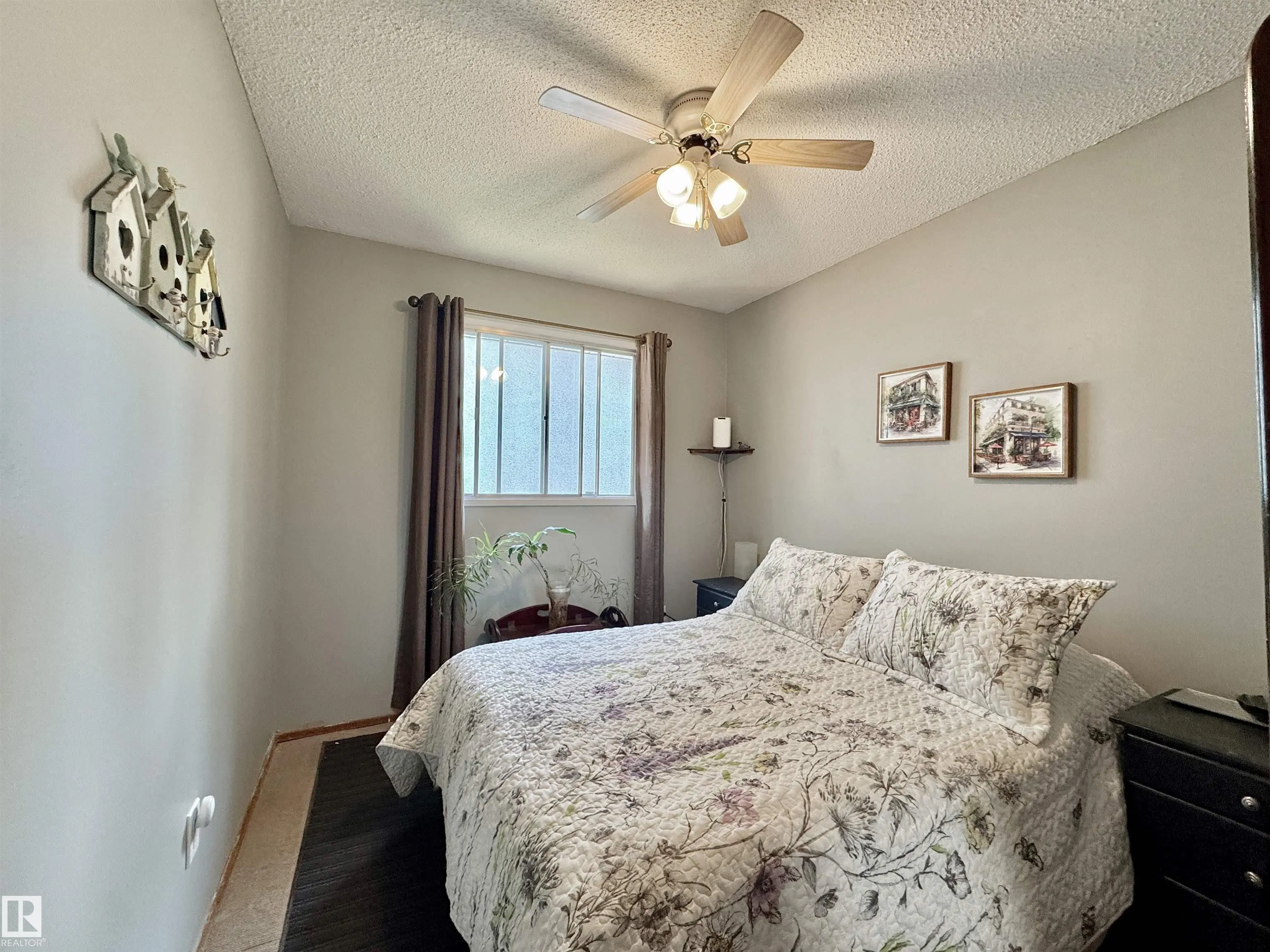 119 GARLAND Crescent