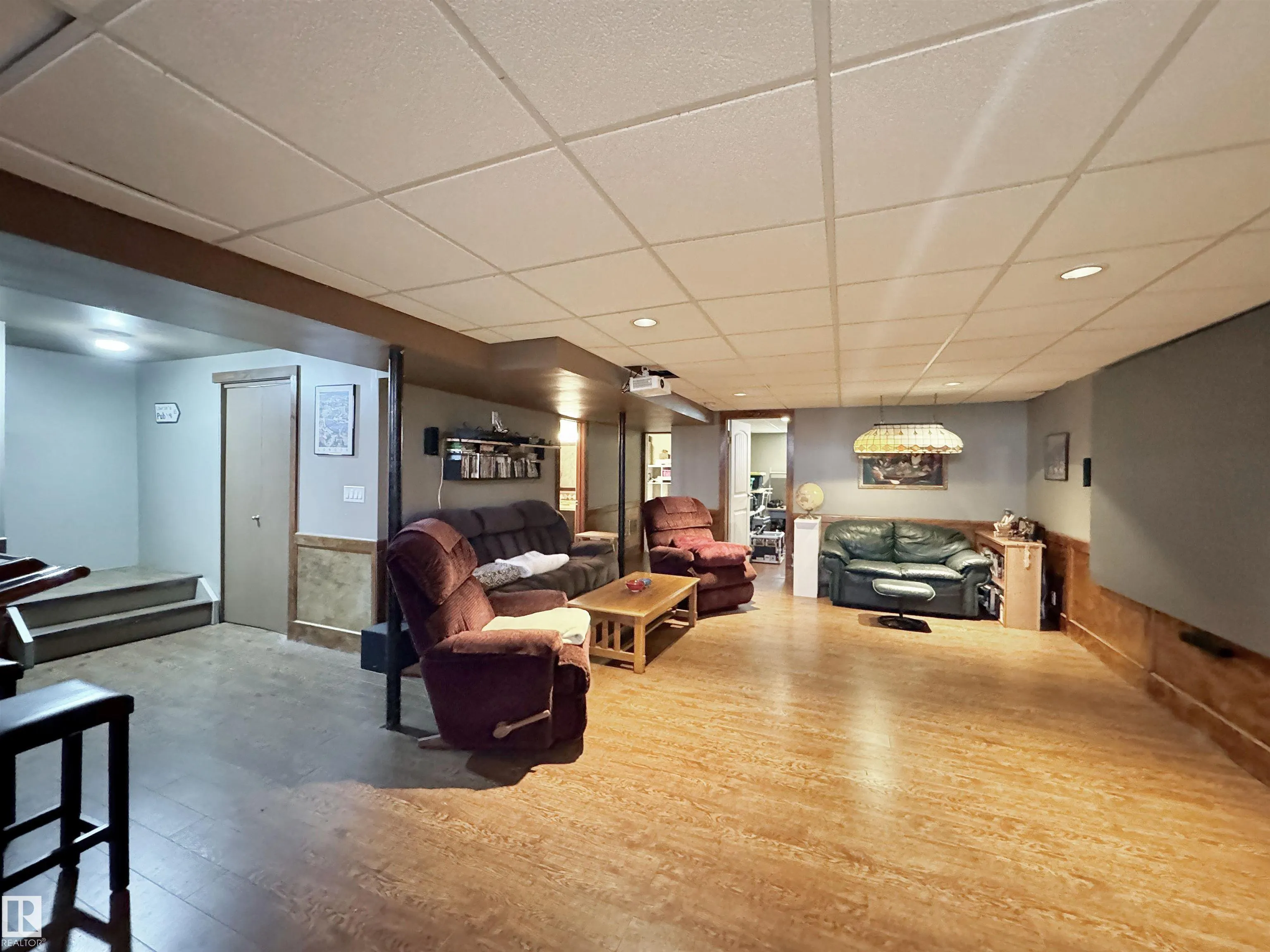 119 GARLAND Crescent
