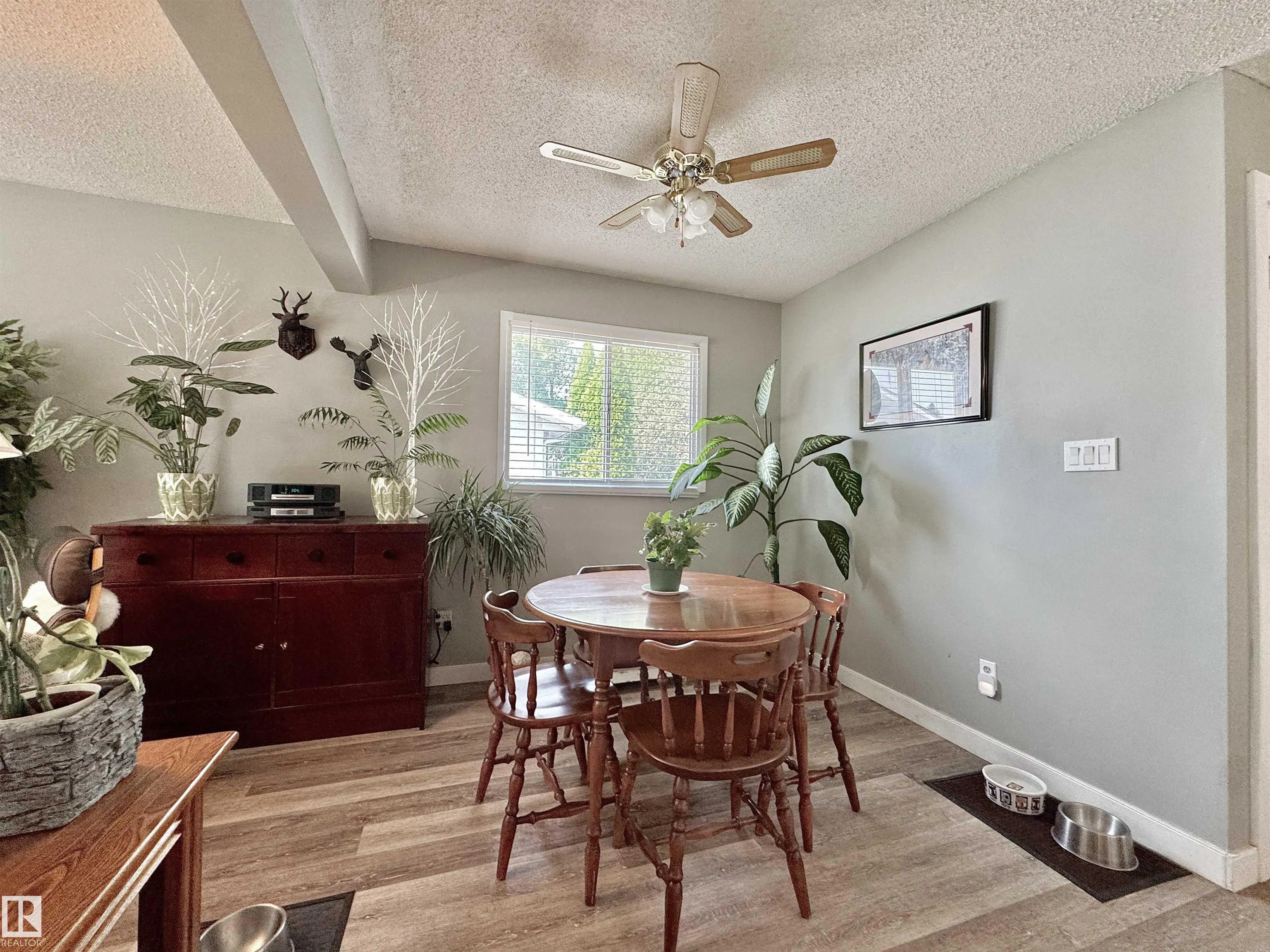 119 GARLAND Crescent