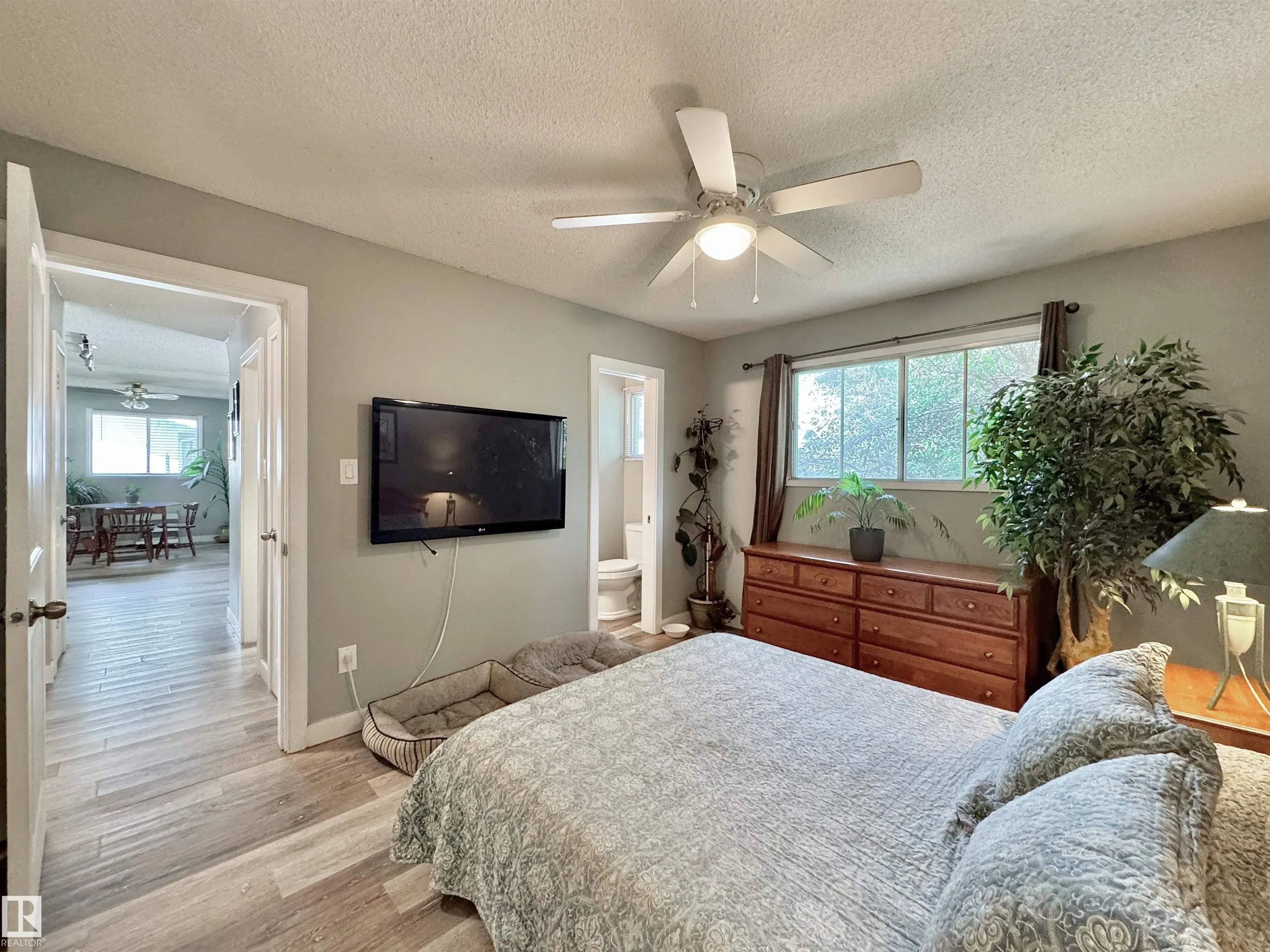 119 GARLAND Crescent