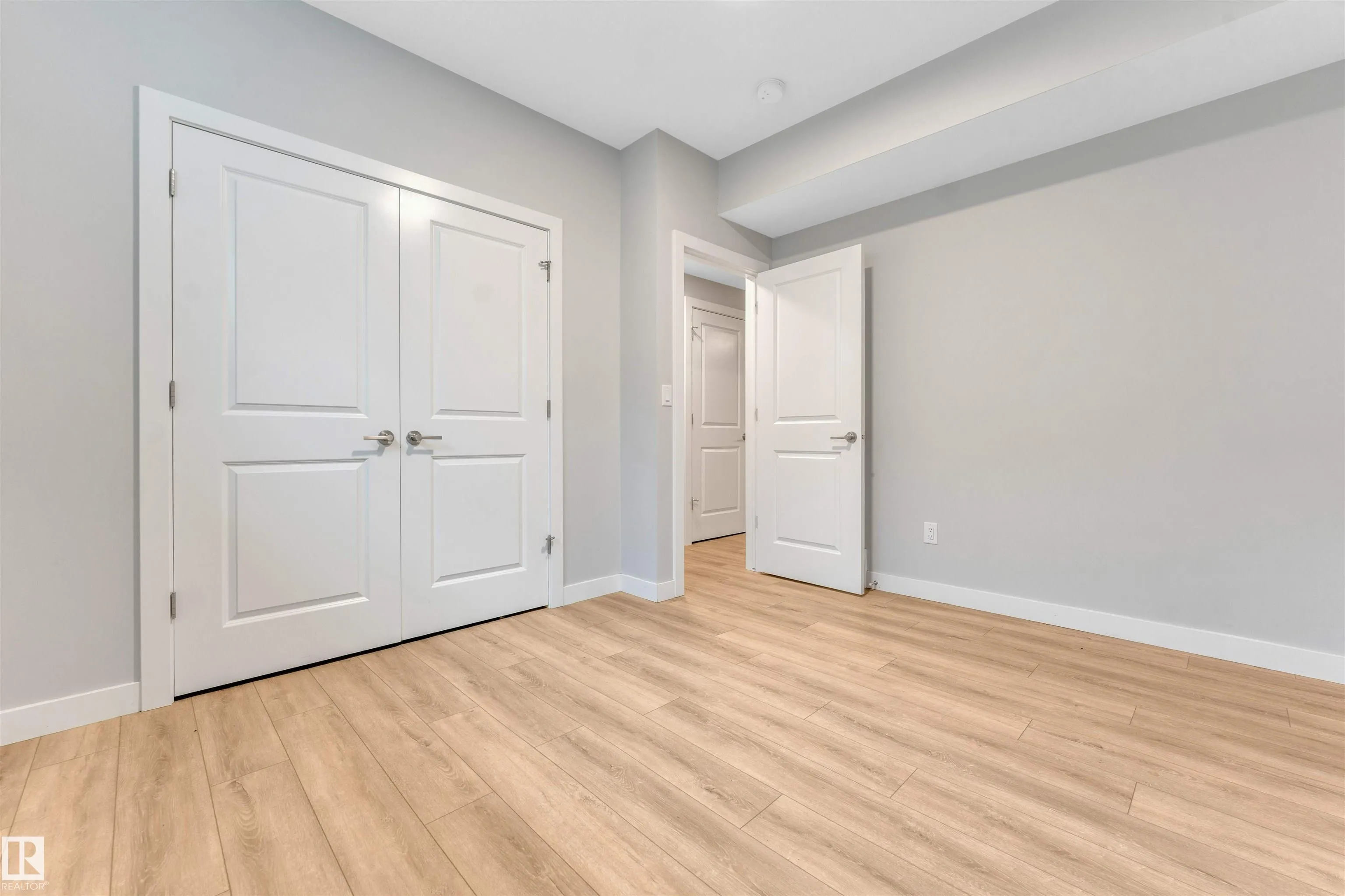 562 GLENRIDDING RAVINE Drive