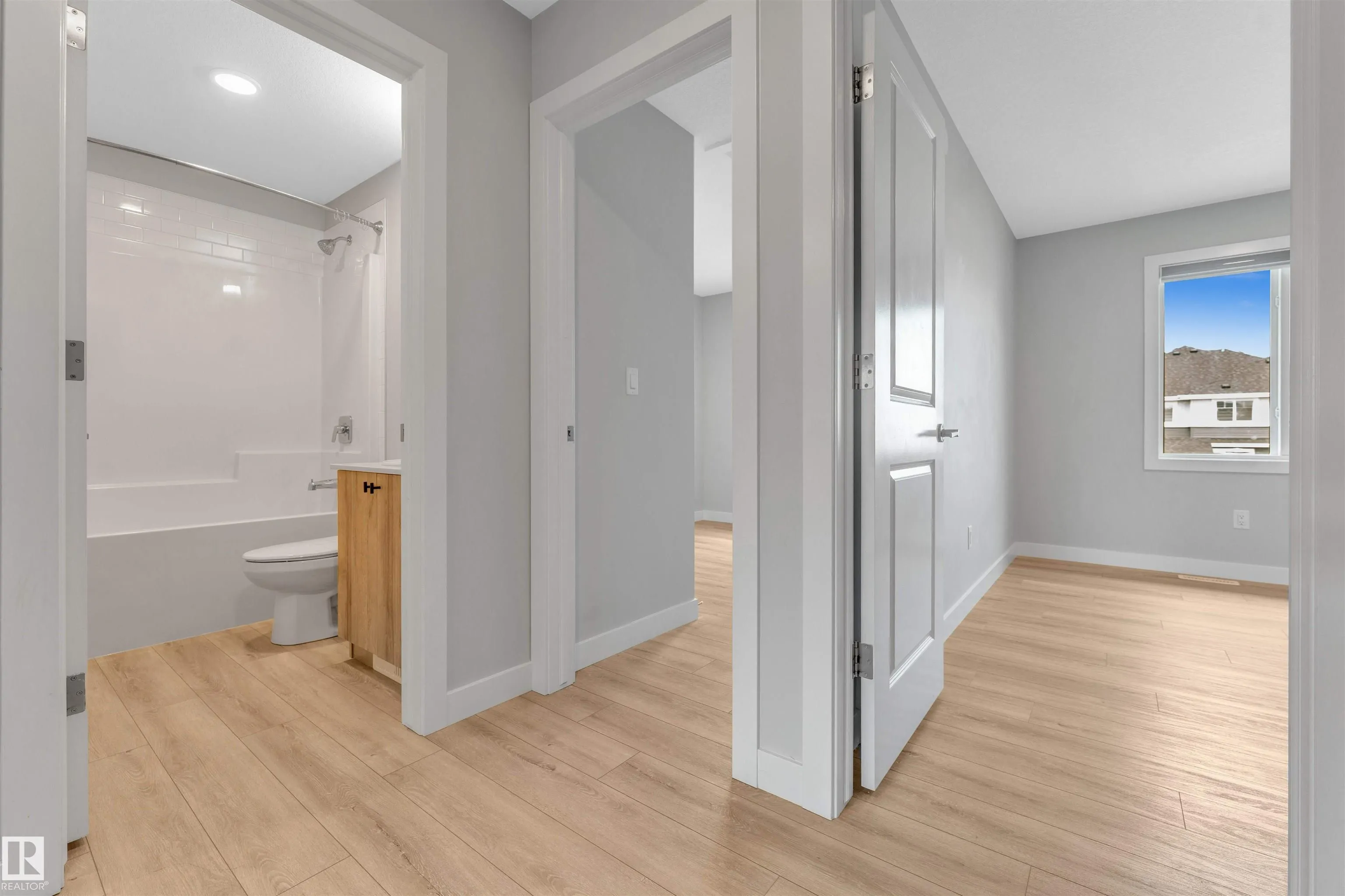 562 GLENRIDDING RAVINE Drive