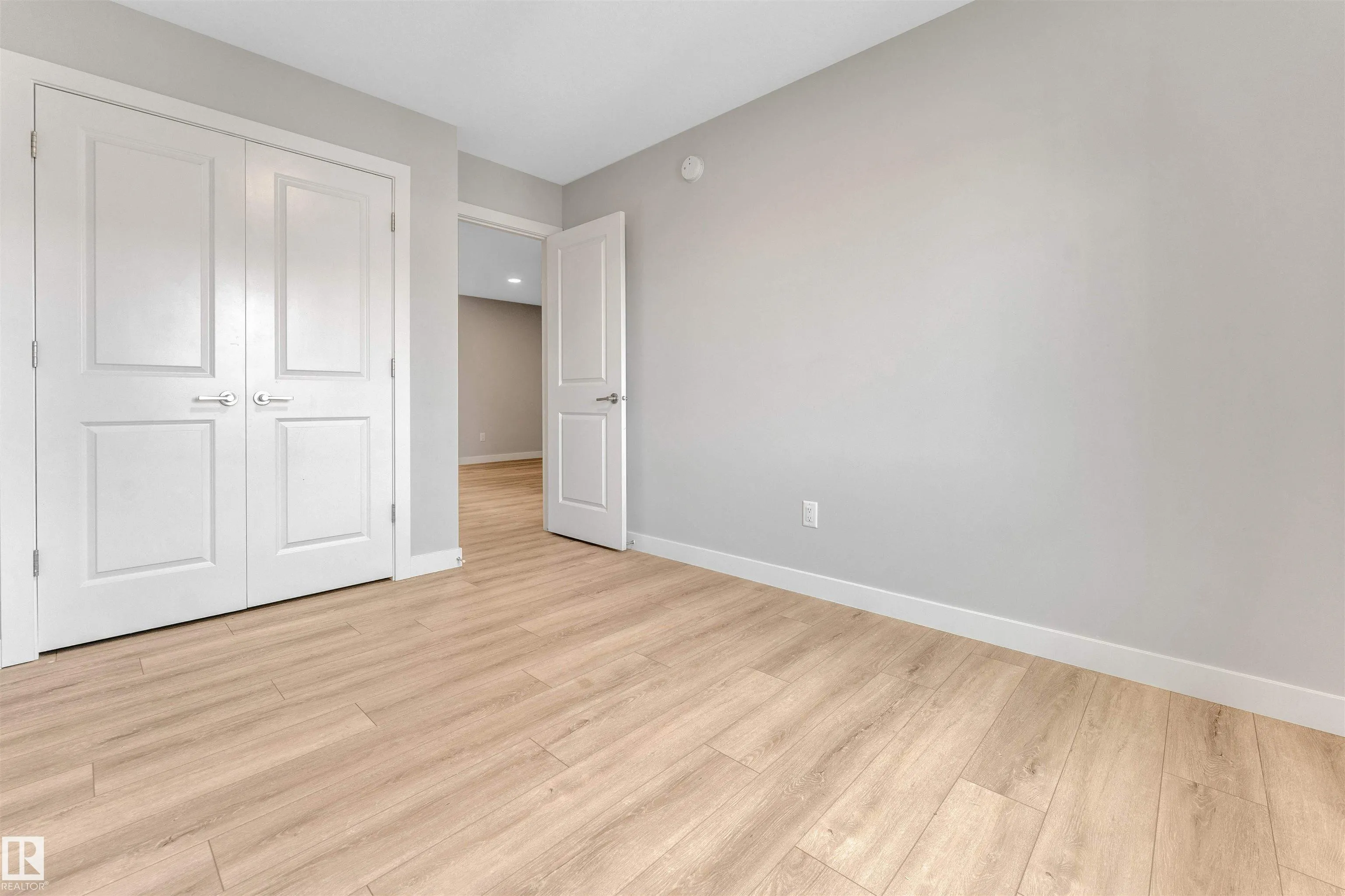 562 GLENRIDDING RAVINE Drive
