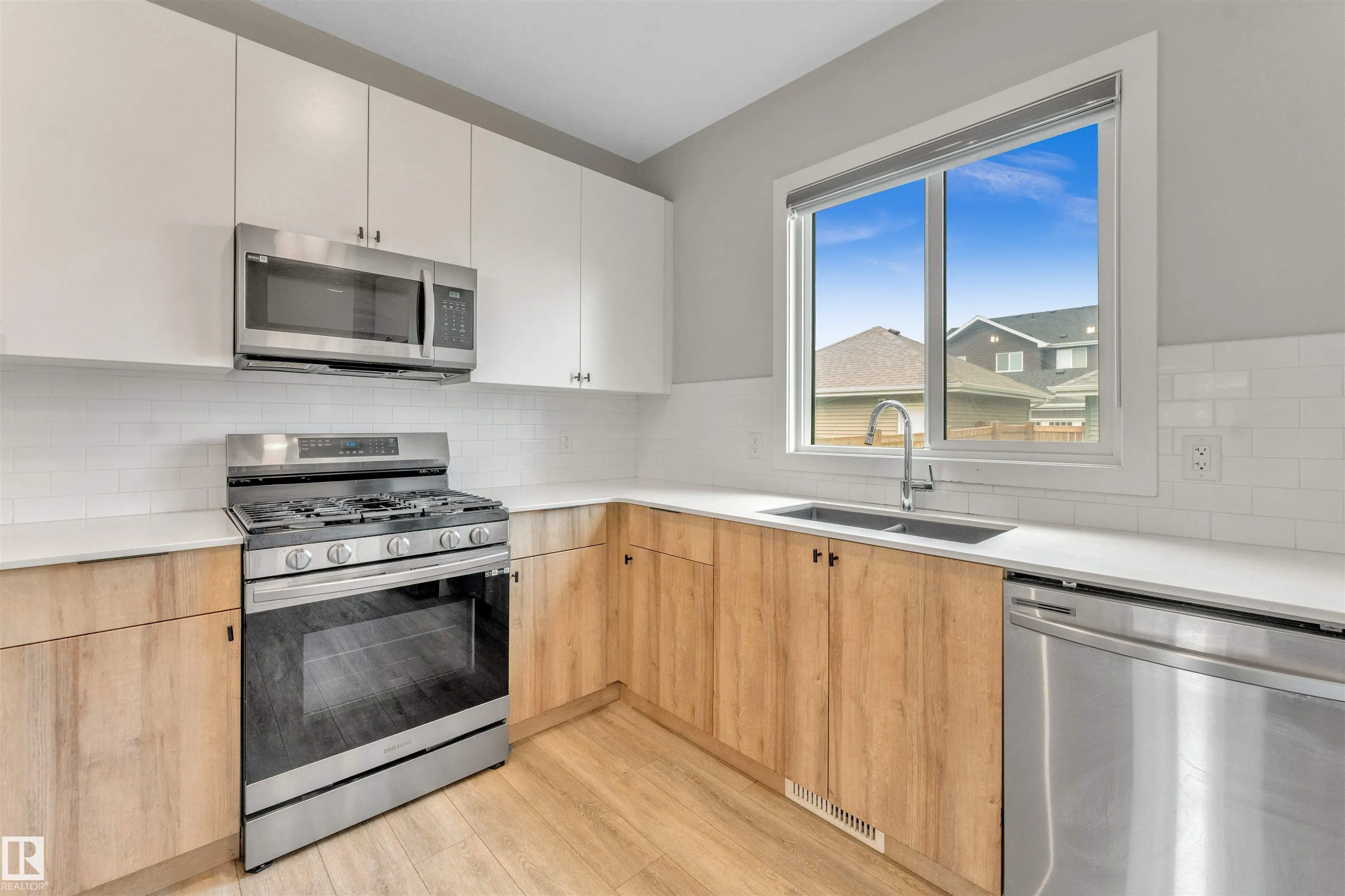 562 GLENRIDDING RAVINE Drive